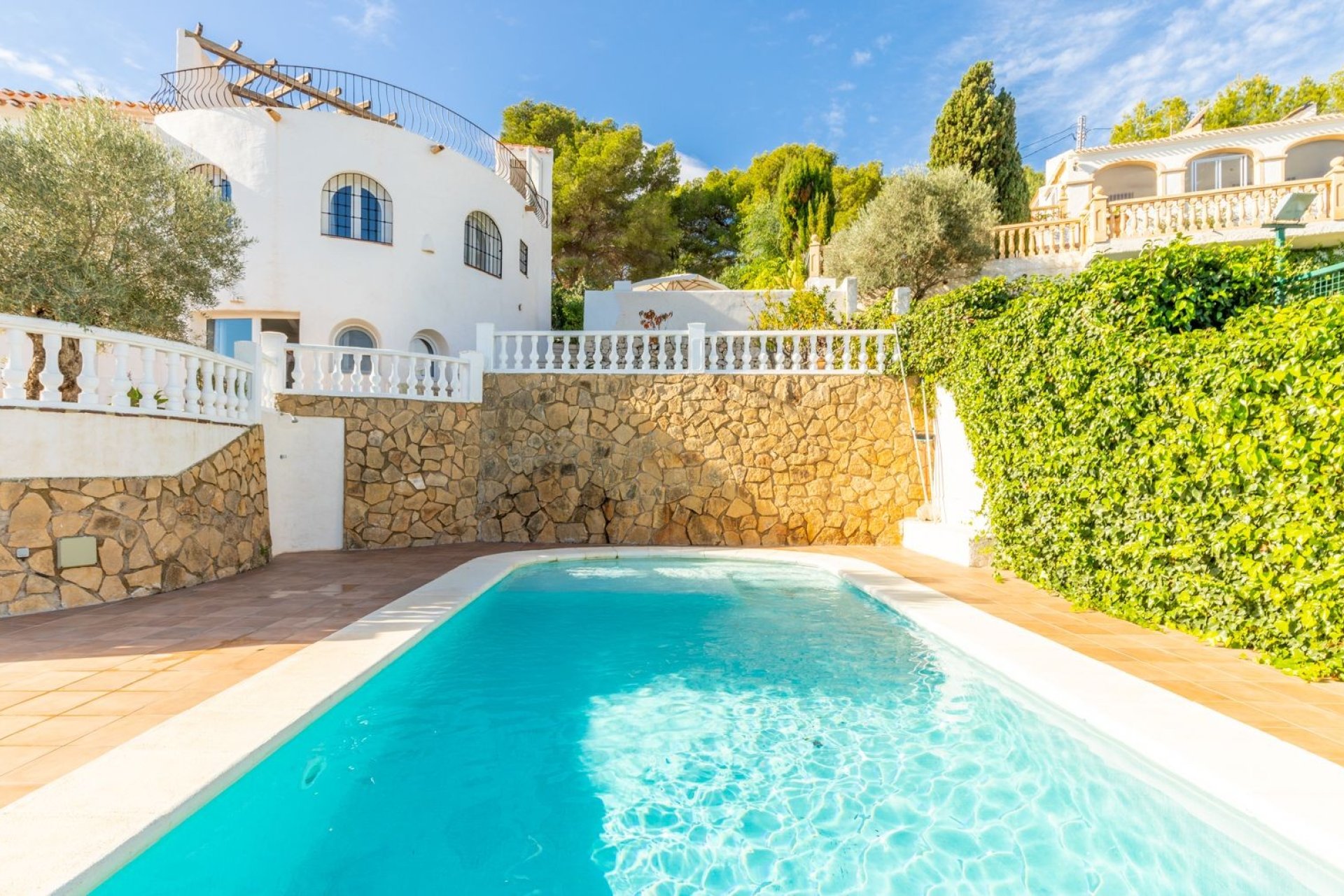 Resale - Villa -
Jávea - Pinosol