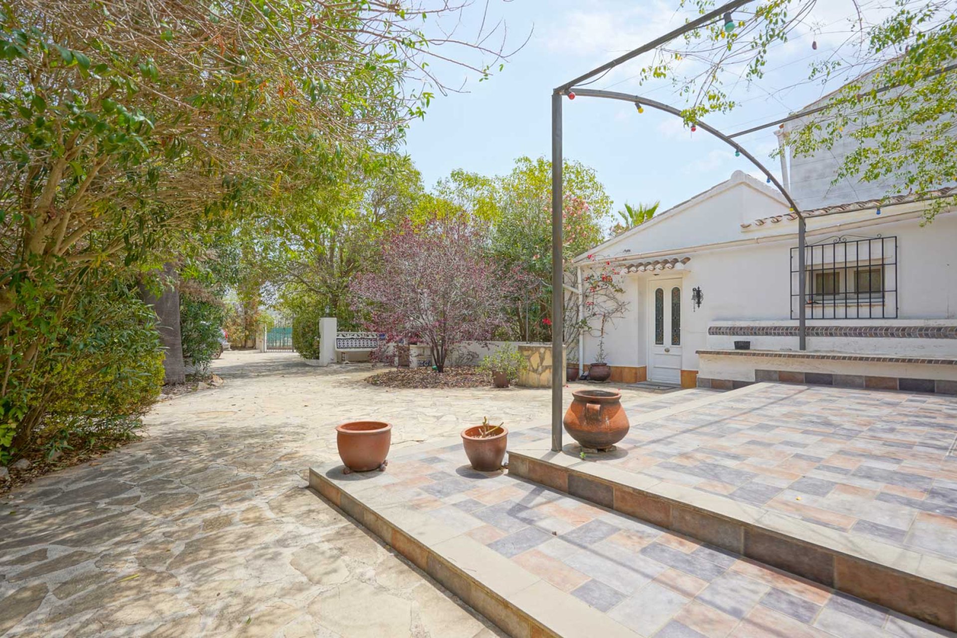 Resale - Villa -
Jávea - Tarraula