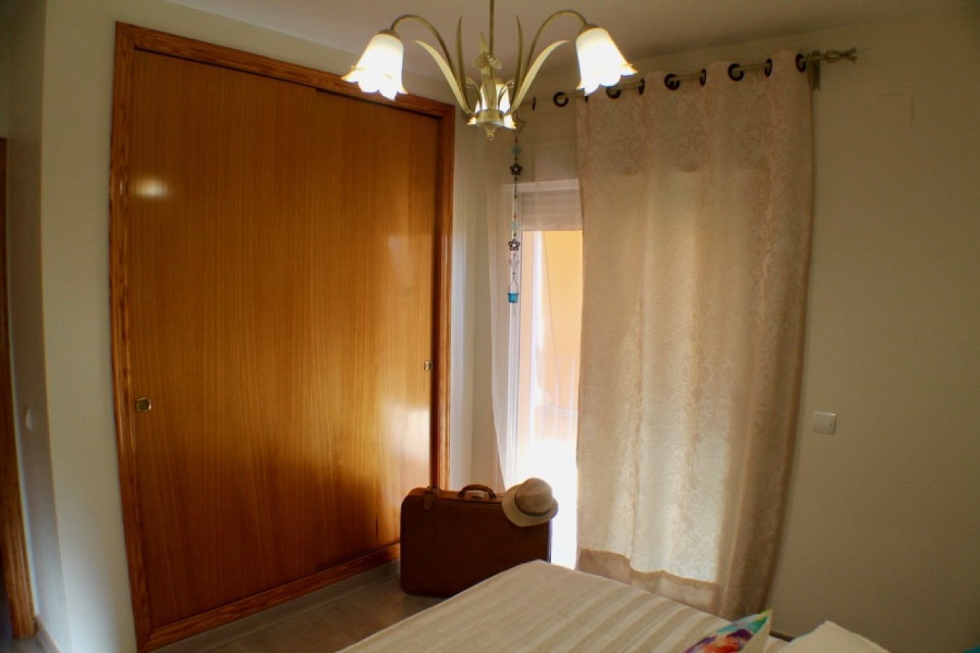 Resale - Villa -
La Nucía - Urbanisations