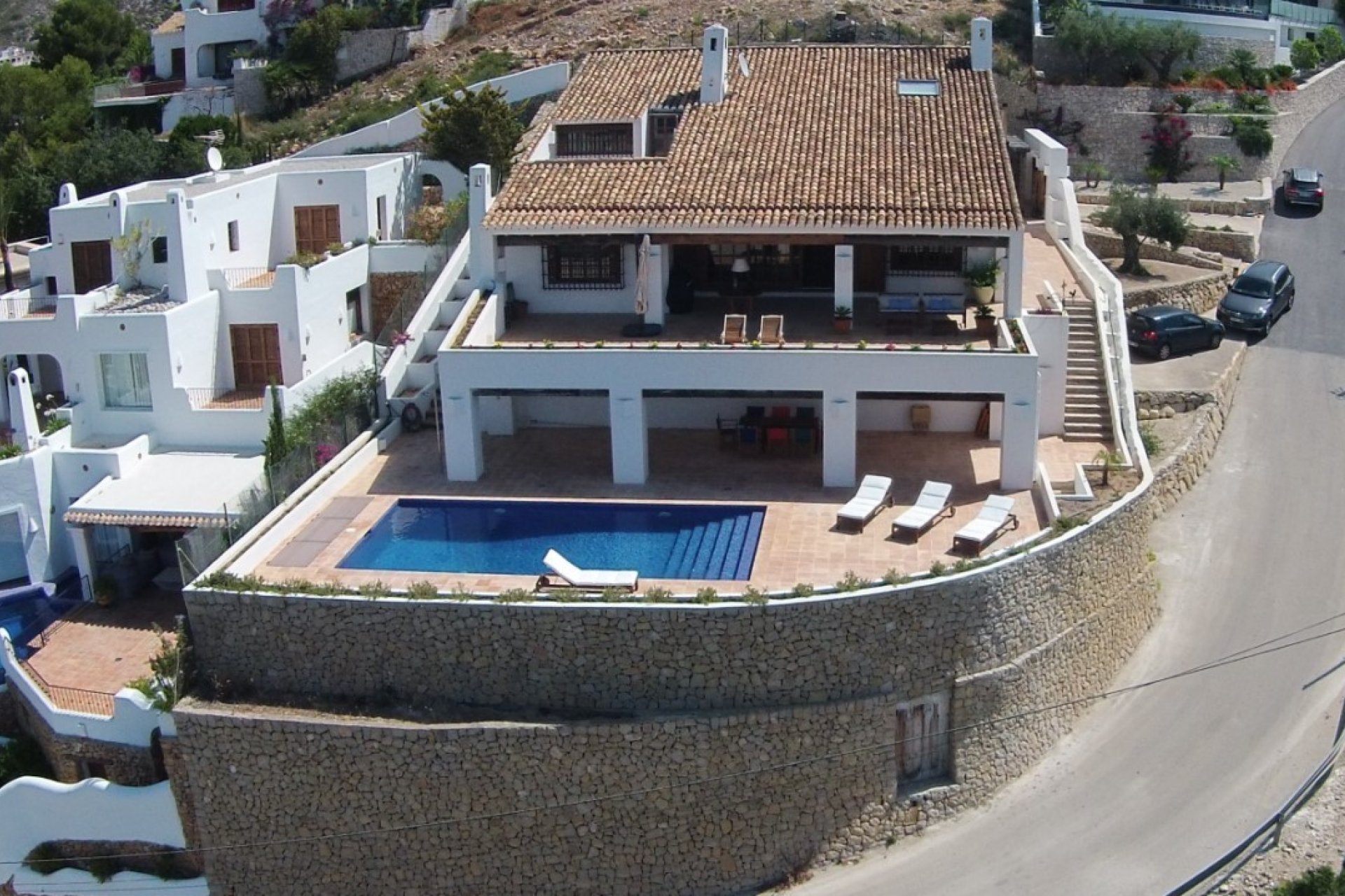 Resale - Villa -
Moraira - Benimeit