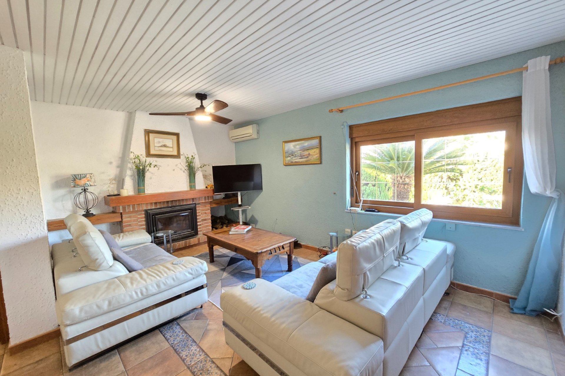 Resale - Villa -
Orihuela Costa - Cabo Roig *