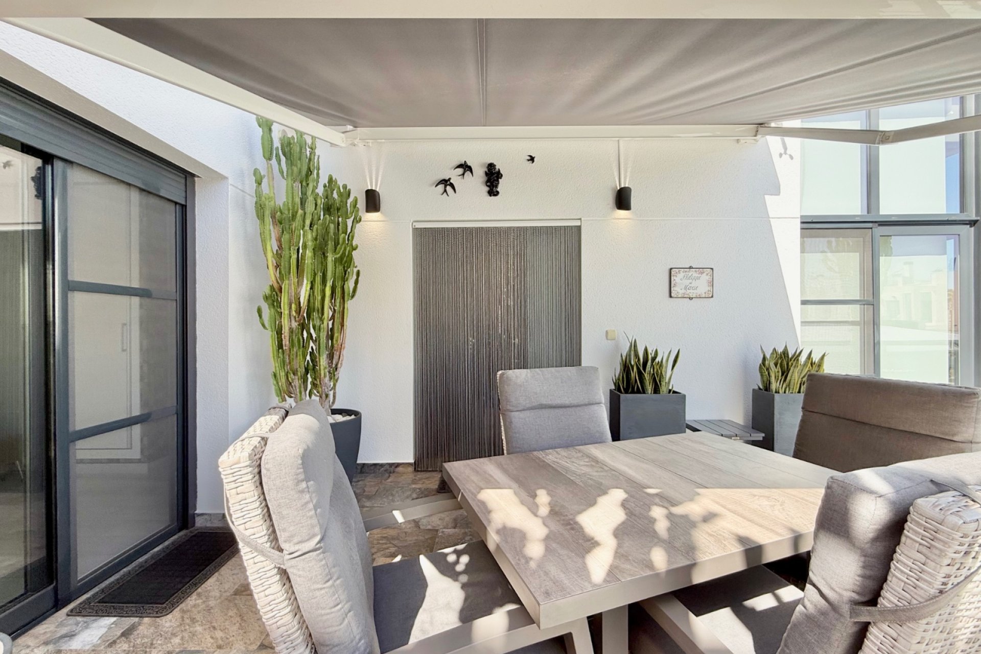Resale - Villa -
Orihuela Costa - Cabo Roig