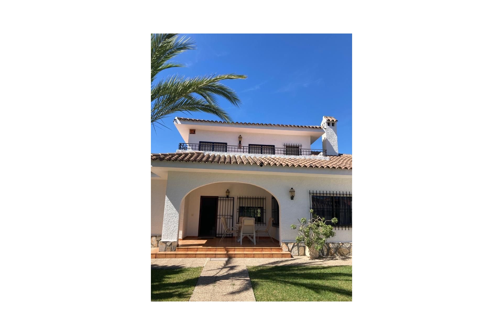 Resale - Villa -
Orihuela Costa - Cabo Roig