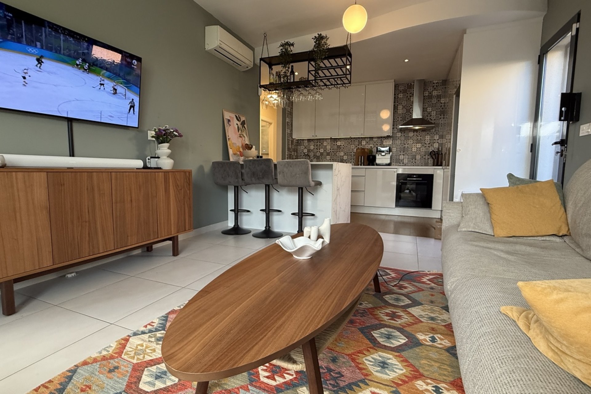 Resale - Villa -
Orihuela Costa - La Zenia