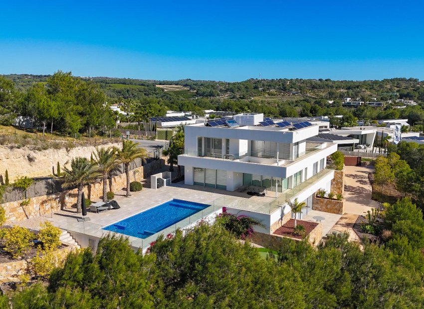 Resale - Villa -
Orihuela Costa - Las Colinas Golf