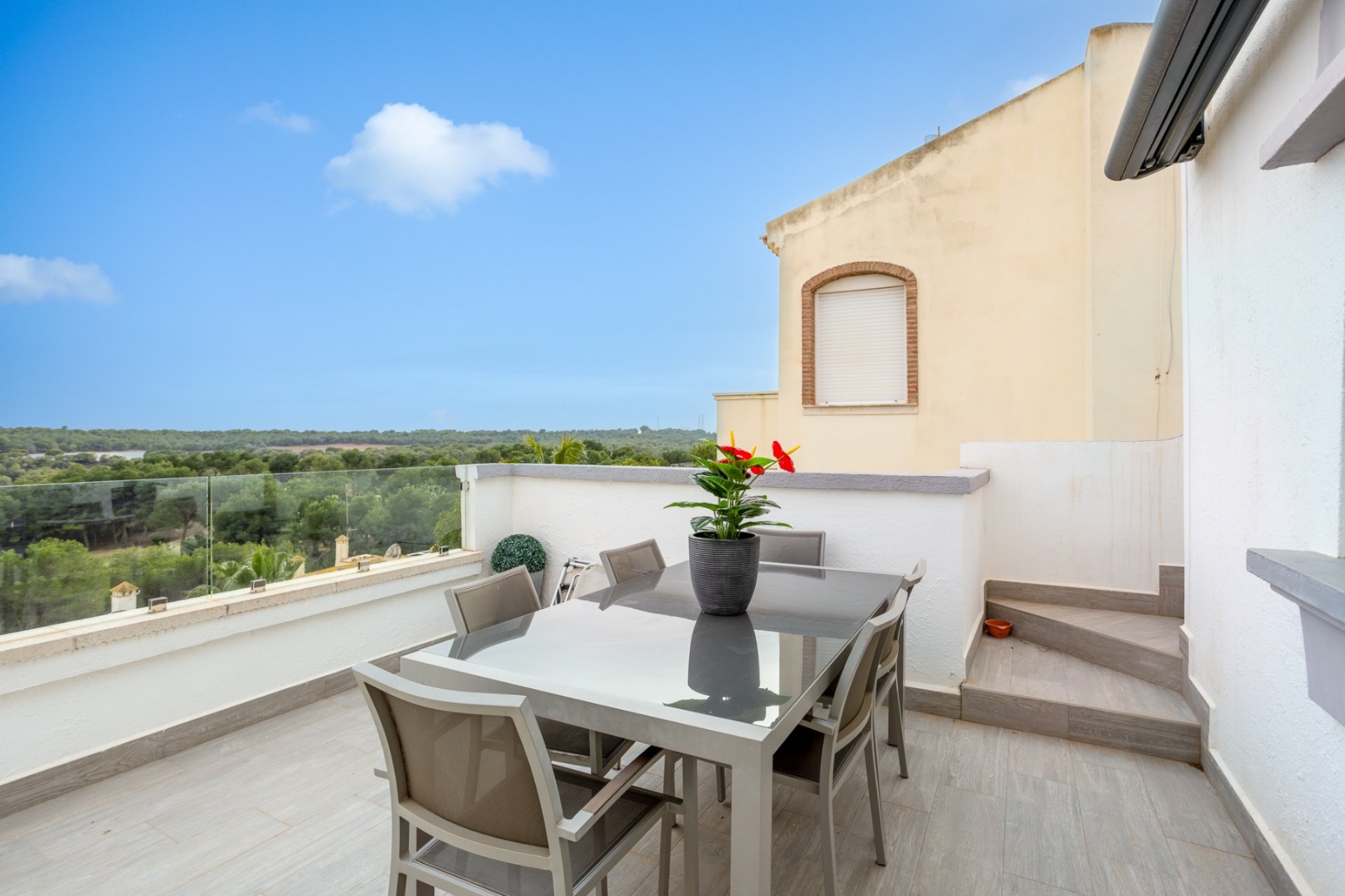 Resale - Villa -
Orihuela Costa - Las Ramblas