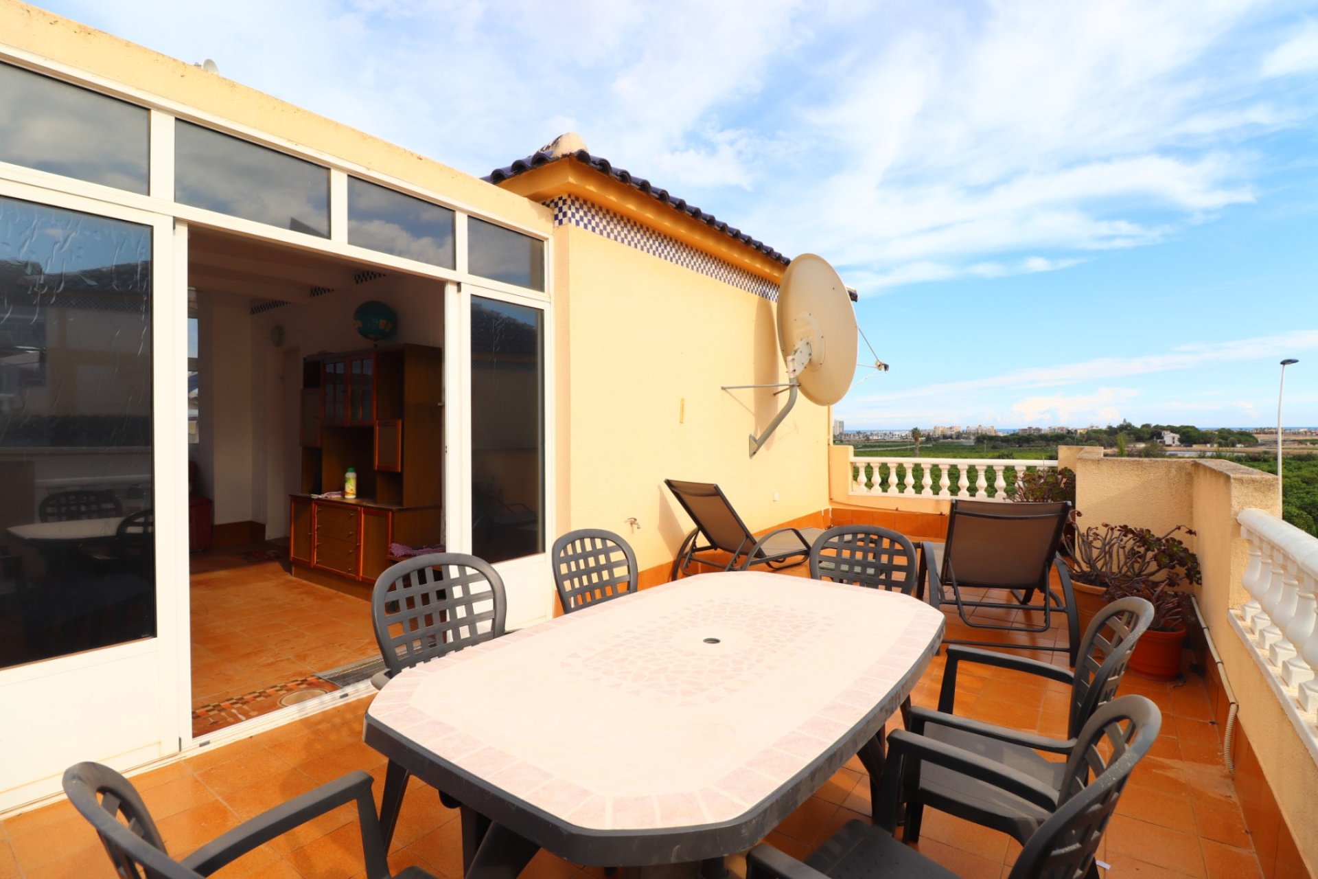 Resale - Villa -
Orihuela Costa - Los Balcones