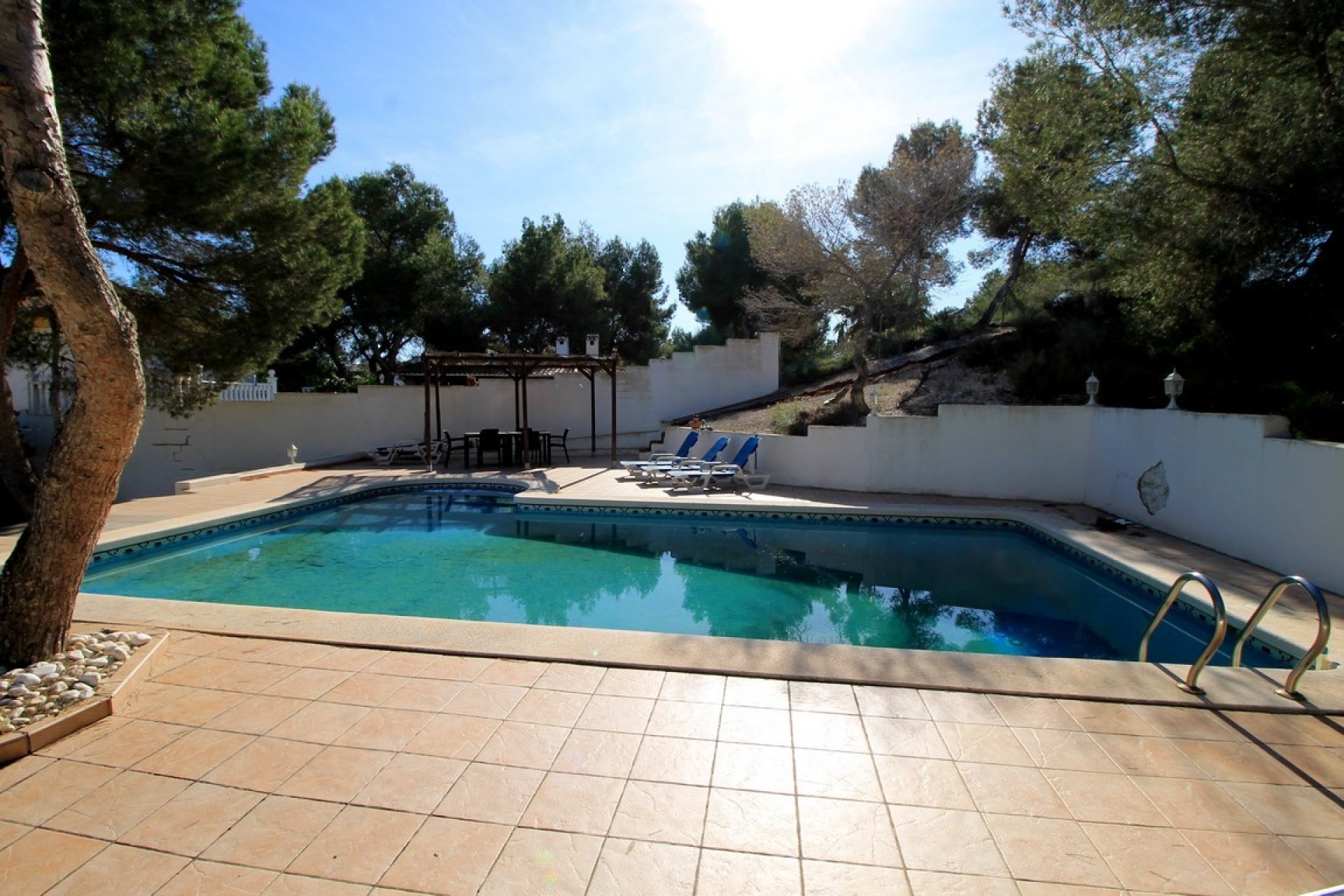 Resale - Villa -
Orihuela Costa - Mil Palmeras