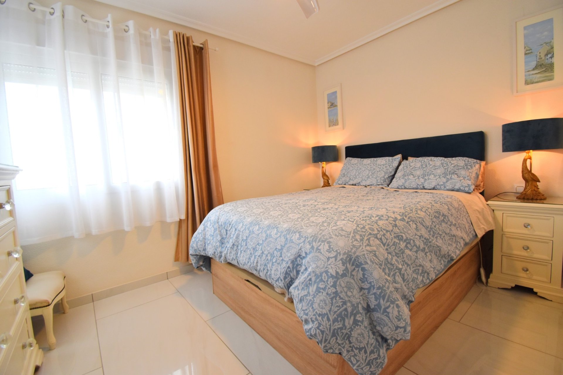 Resale - Villa -
Orihuela Costa - Playa Flamenca