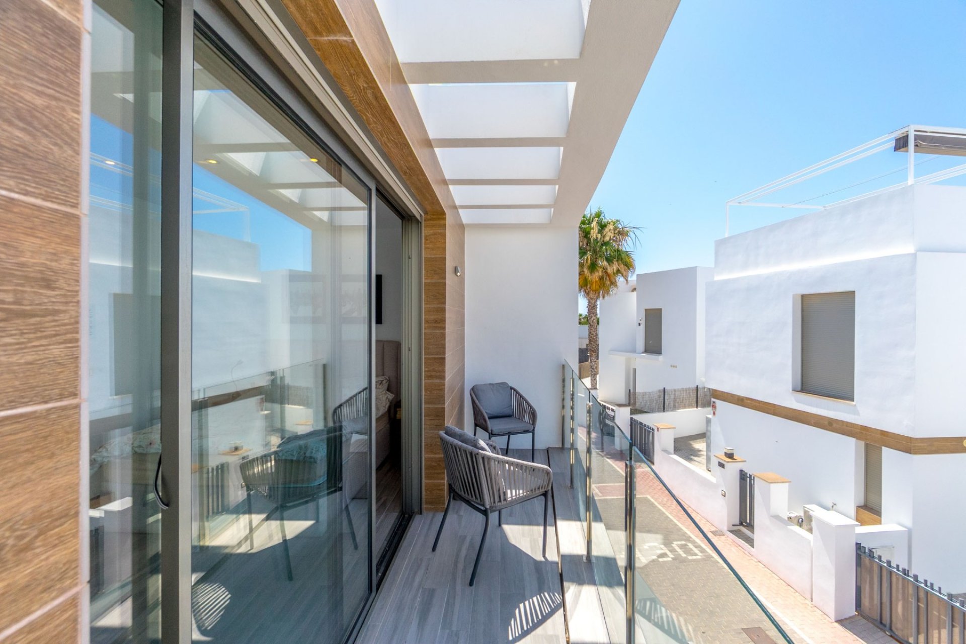Resale - Villa -
Orihuela Costa - Villamartín