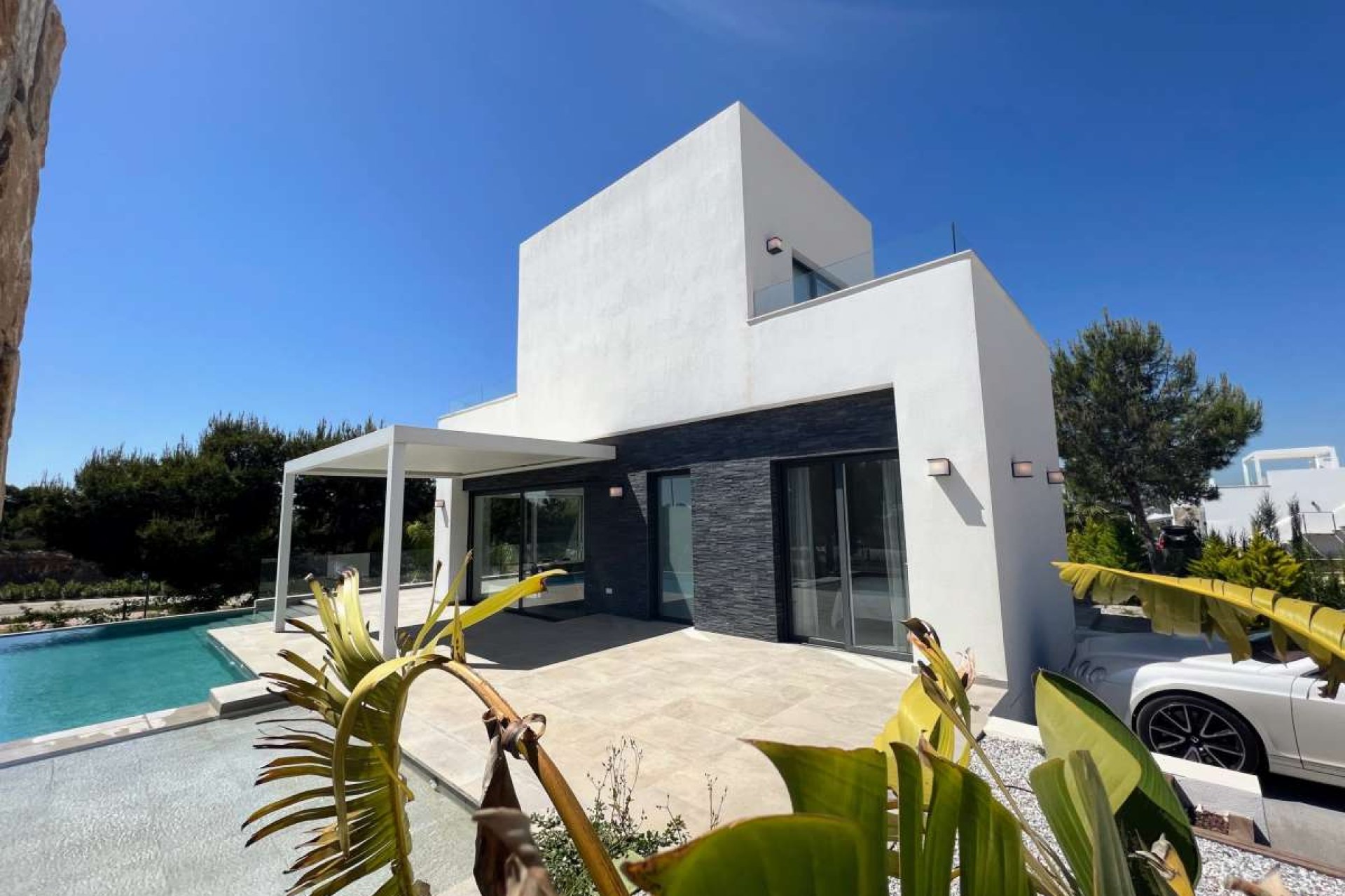 Resale - Villa -
Orihuela - Las Colinas golf