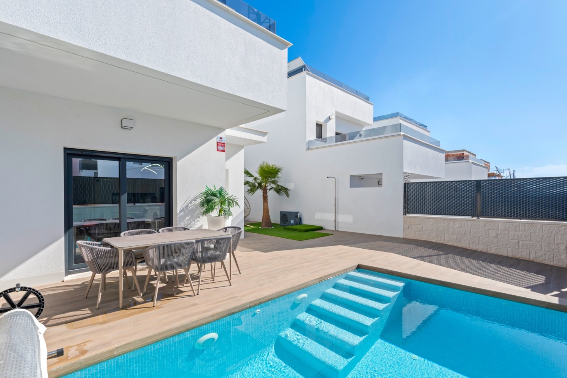 Resale - Villa -
Orihuela - Vistabella