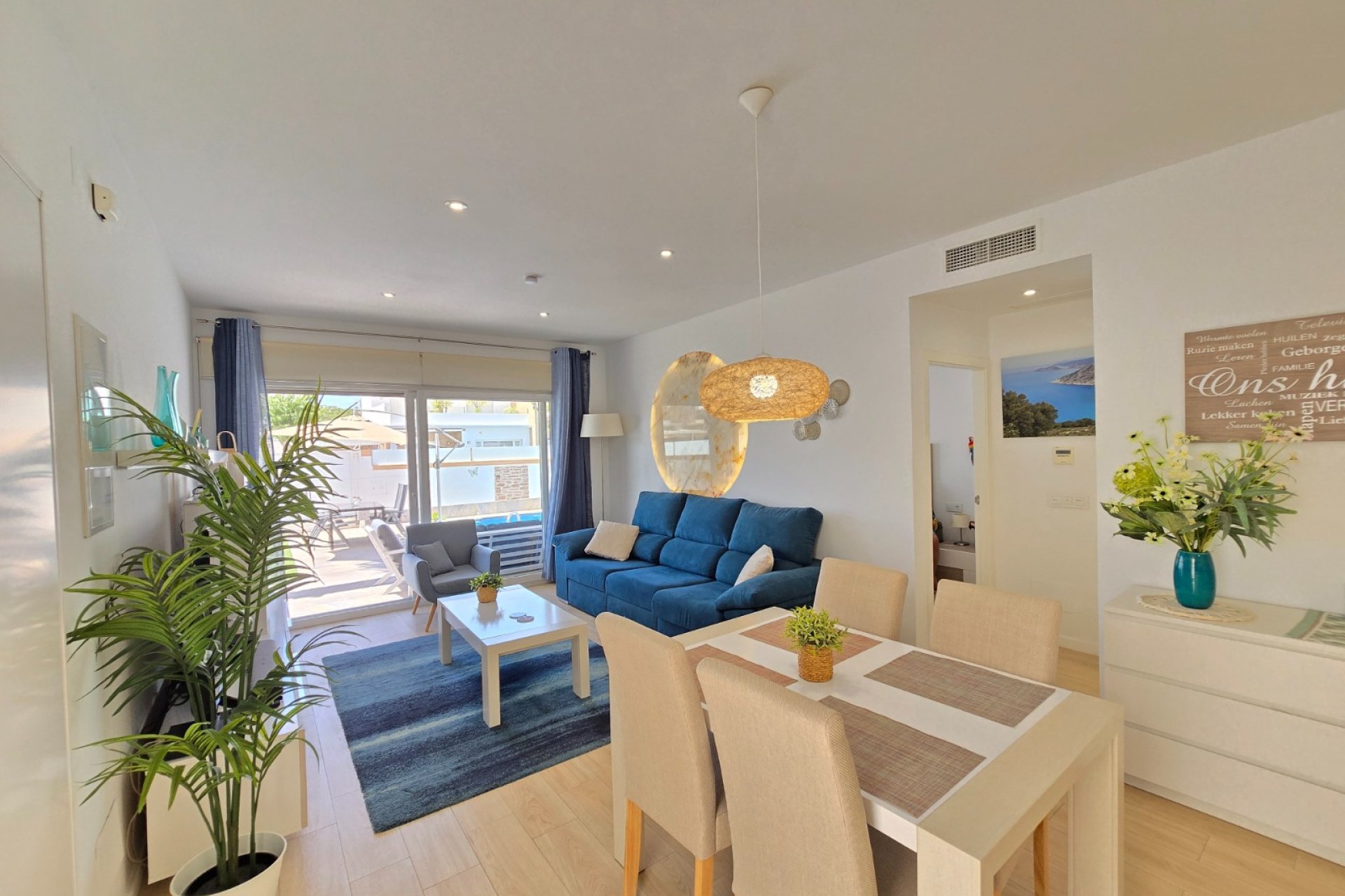 Resale - Villa -
Pilar de la Horadada - Pilar de la Horadada *