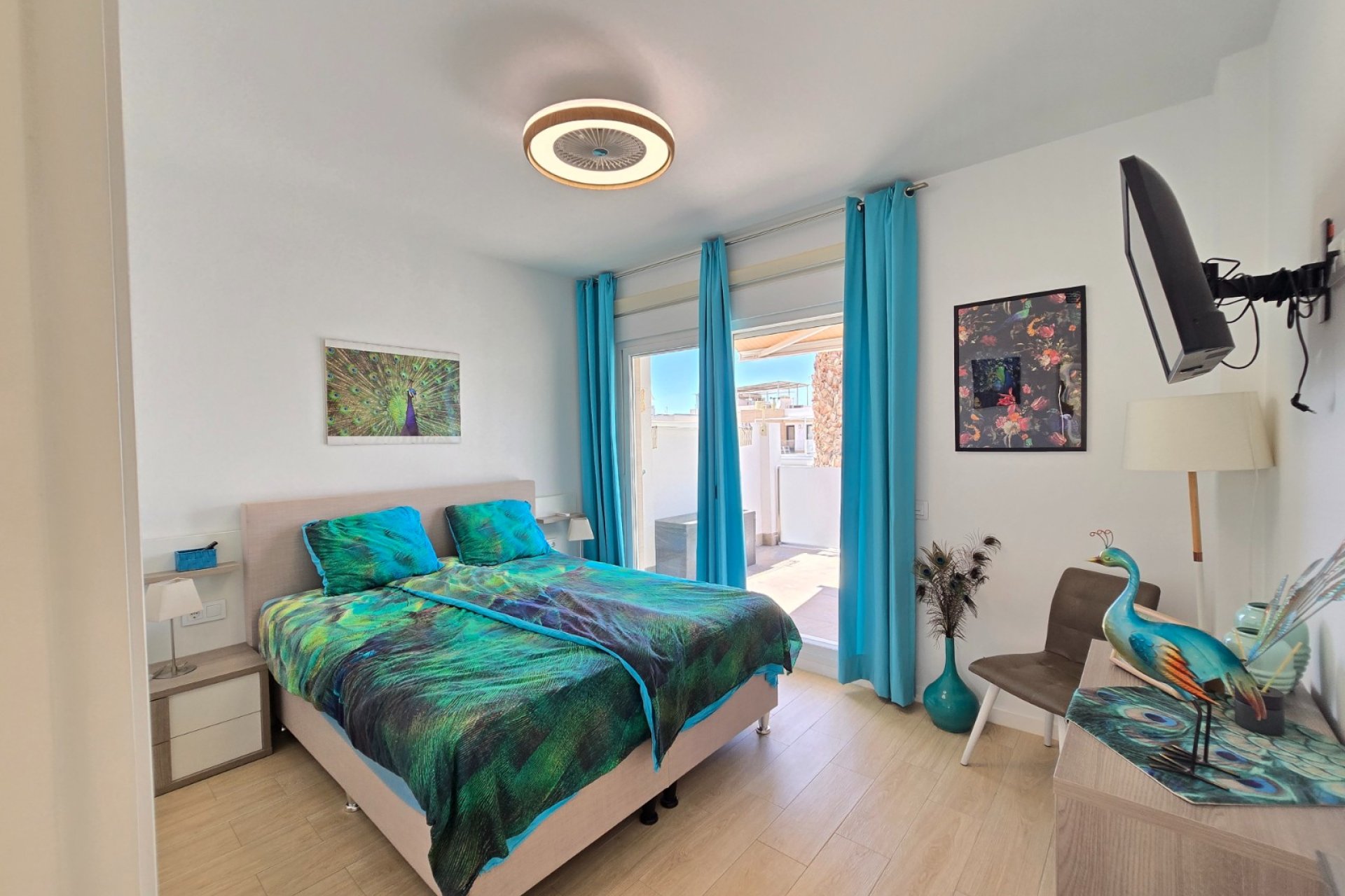 Resale - Villa -
Pilar de la Horadada - Pilar de la Horadada *
