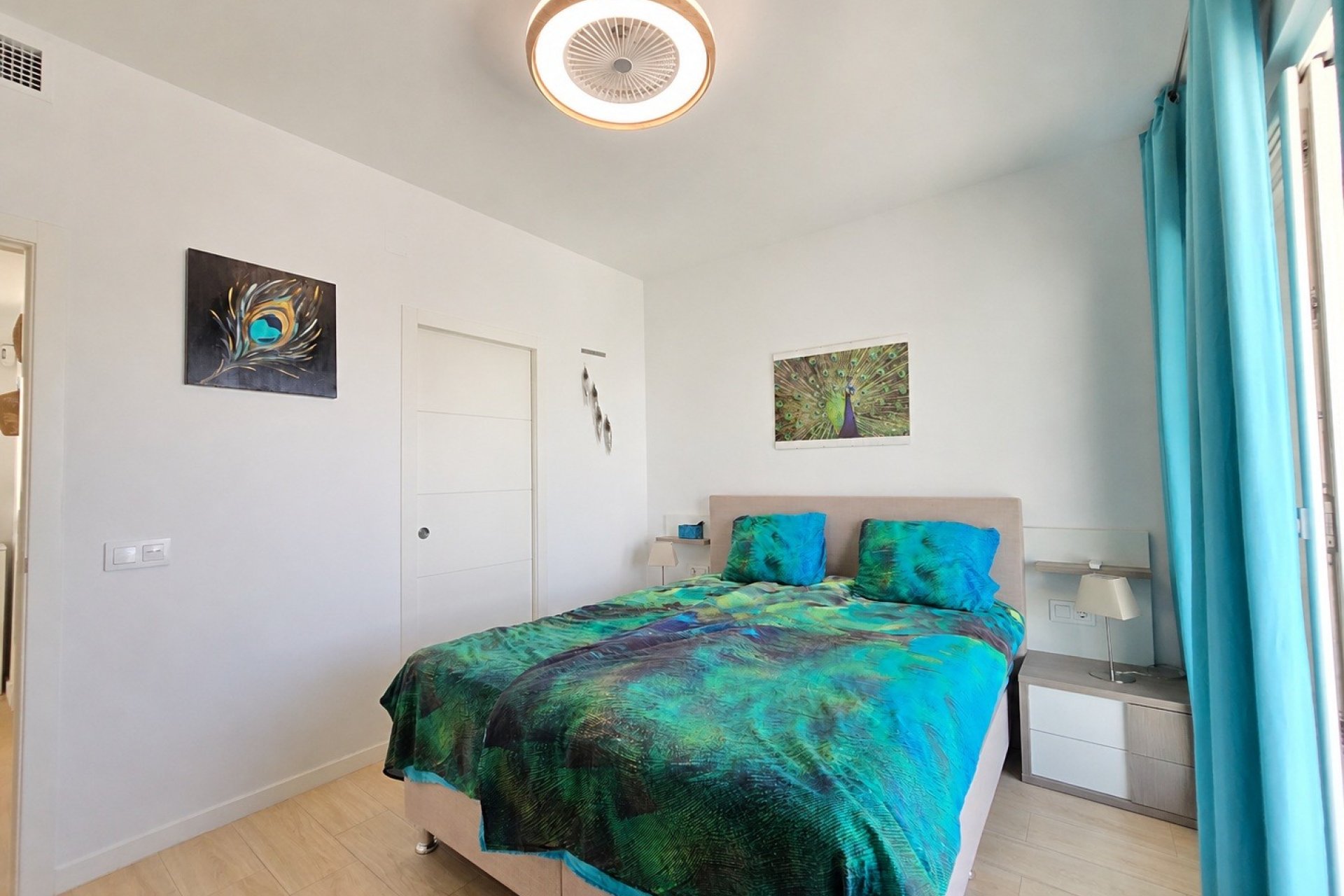 Resale - Villa -
Pilar de la Horadada - Pilar de la Horadada *