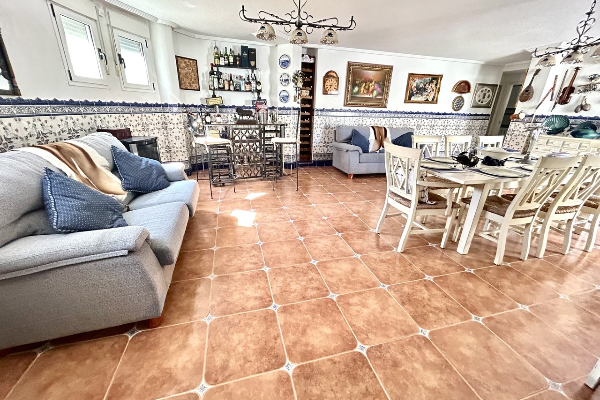 Resale - Villa -
Pinar de Campoverde