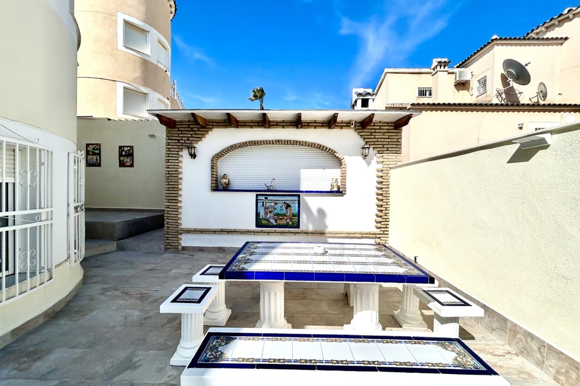 Resale - Villa -
Pinar de Campoverde