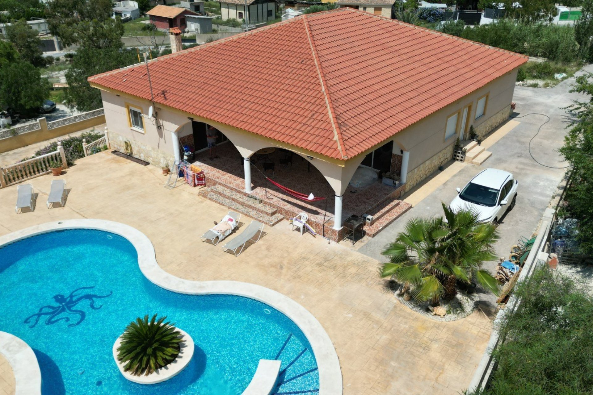 Resale - Villa -
San Vicente del Raspeig - Villanueva