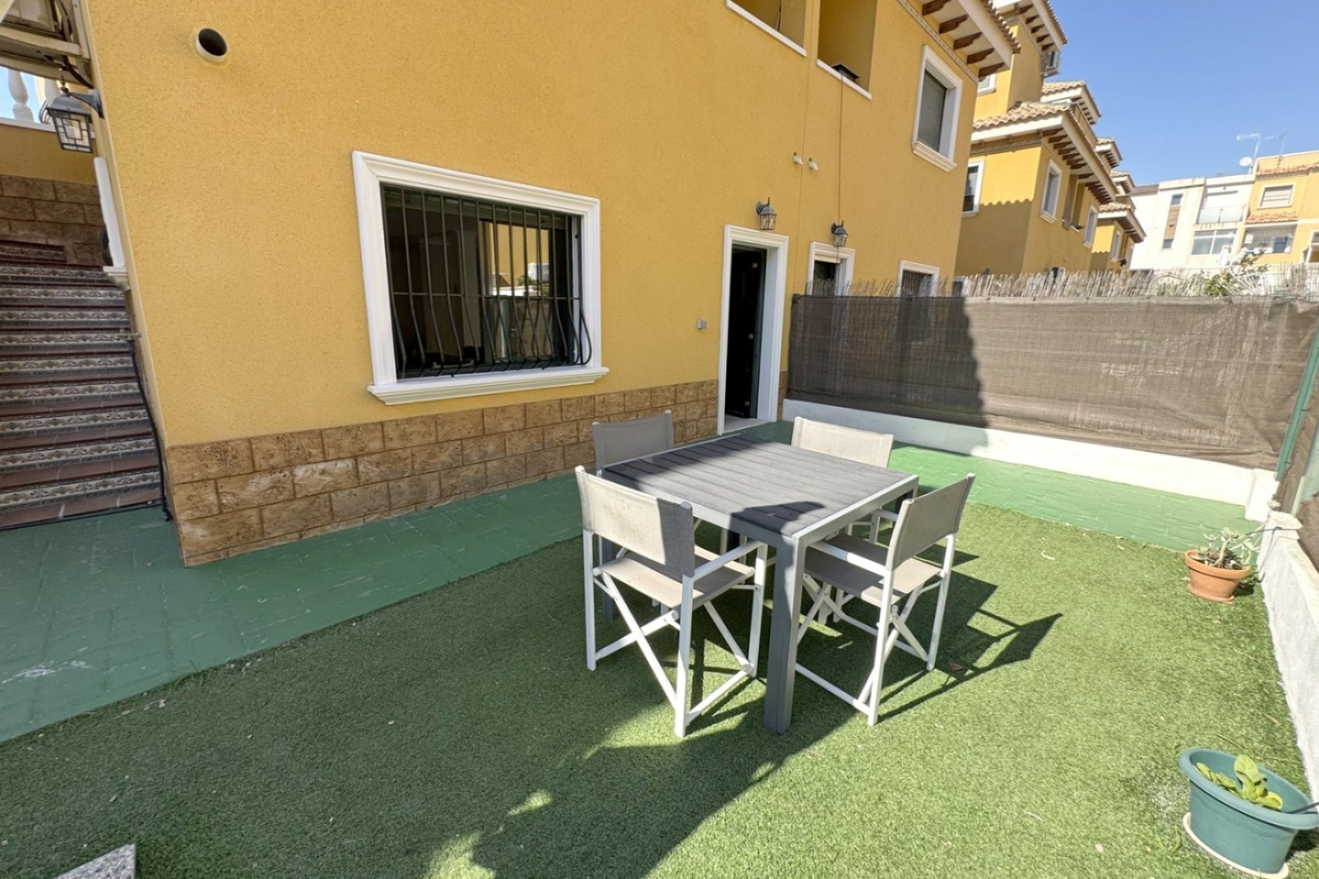 Resale - Villa / Semi-detached -
Ciudad Quesada