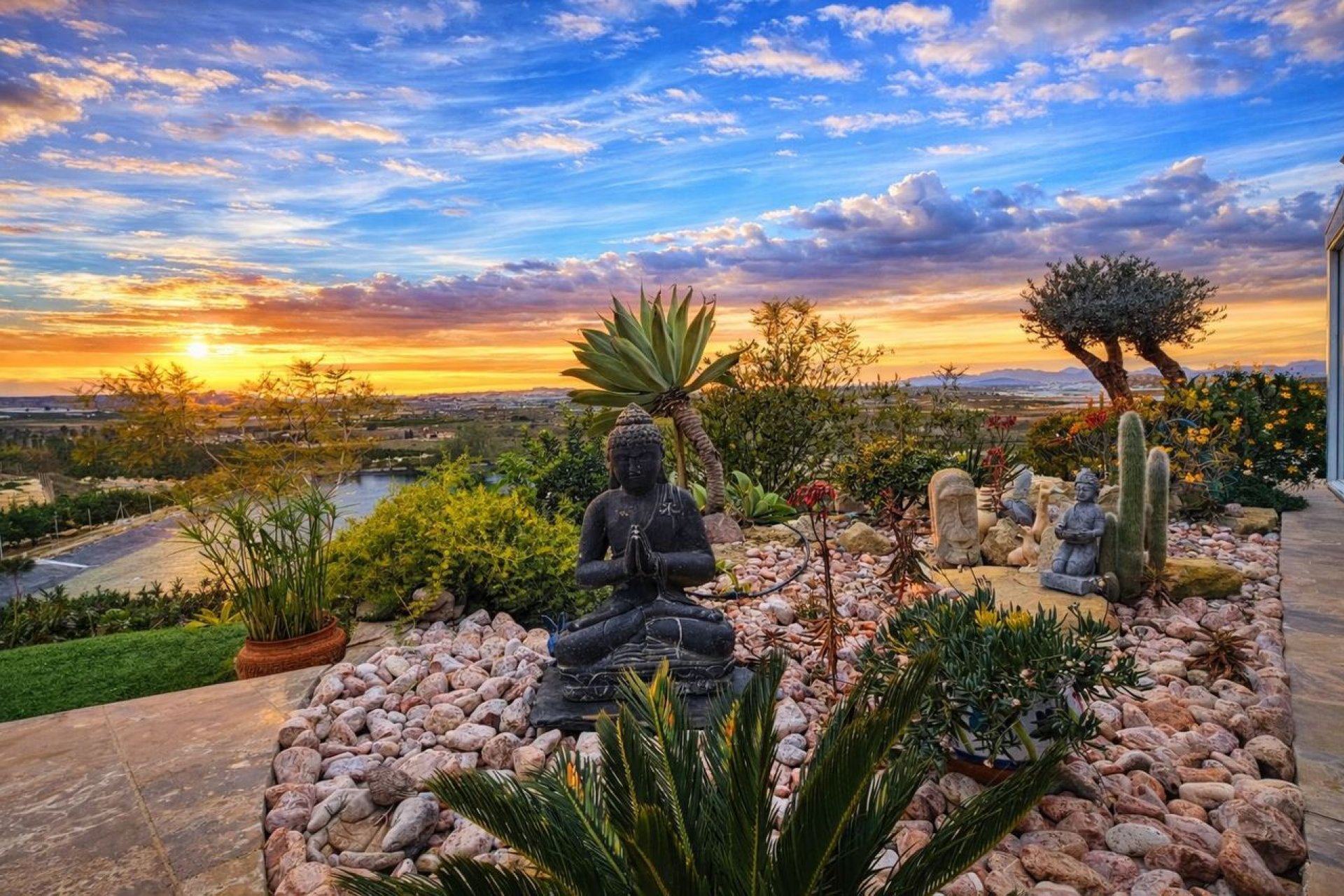 Resale - Villa -
Torremendo