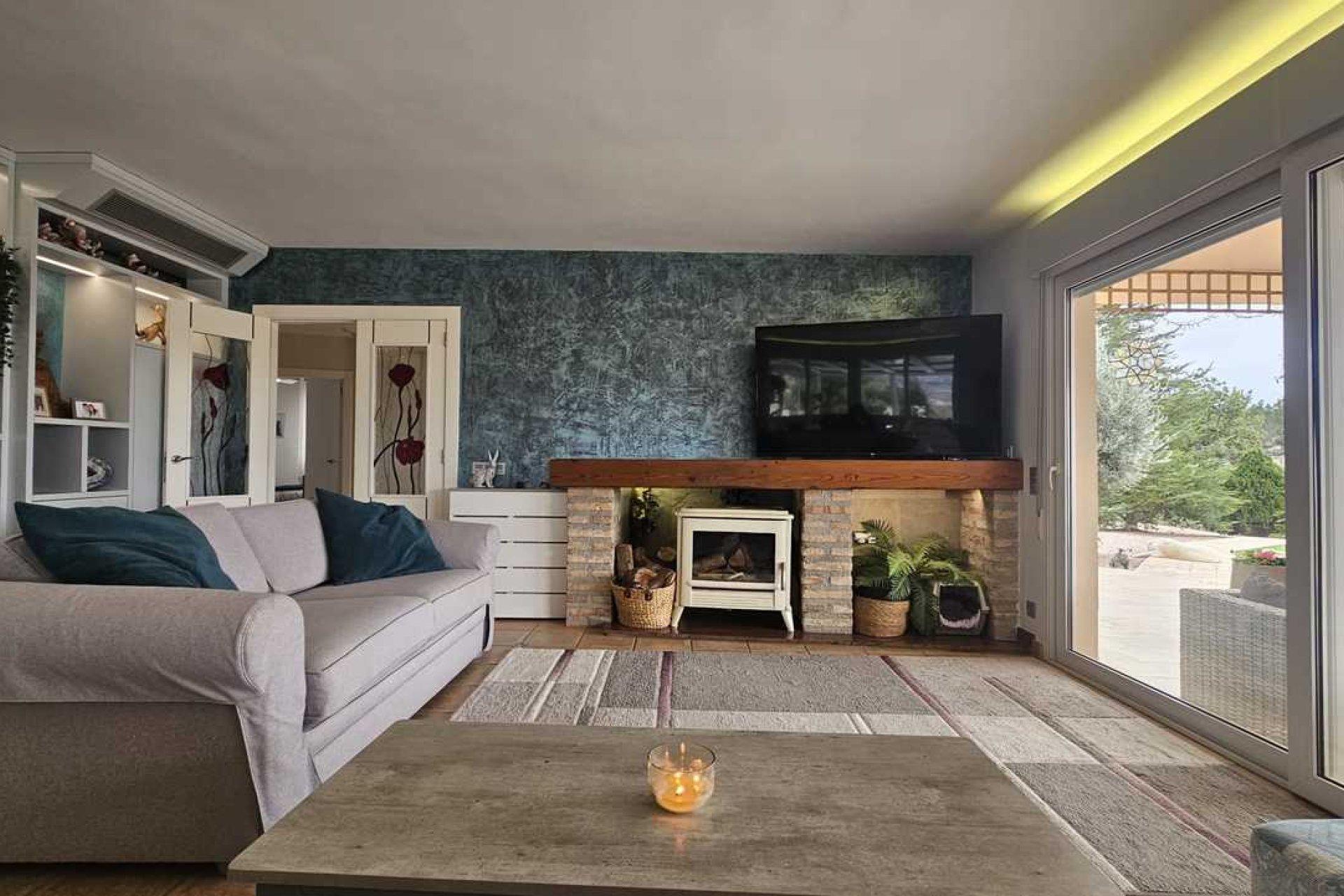 Resale - Villa -
Torremendo