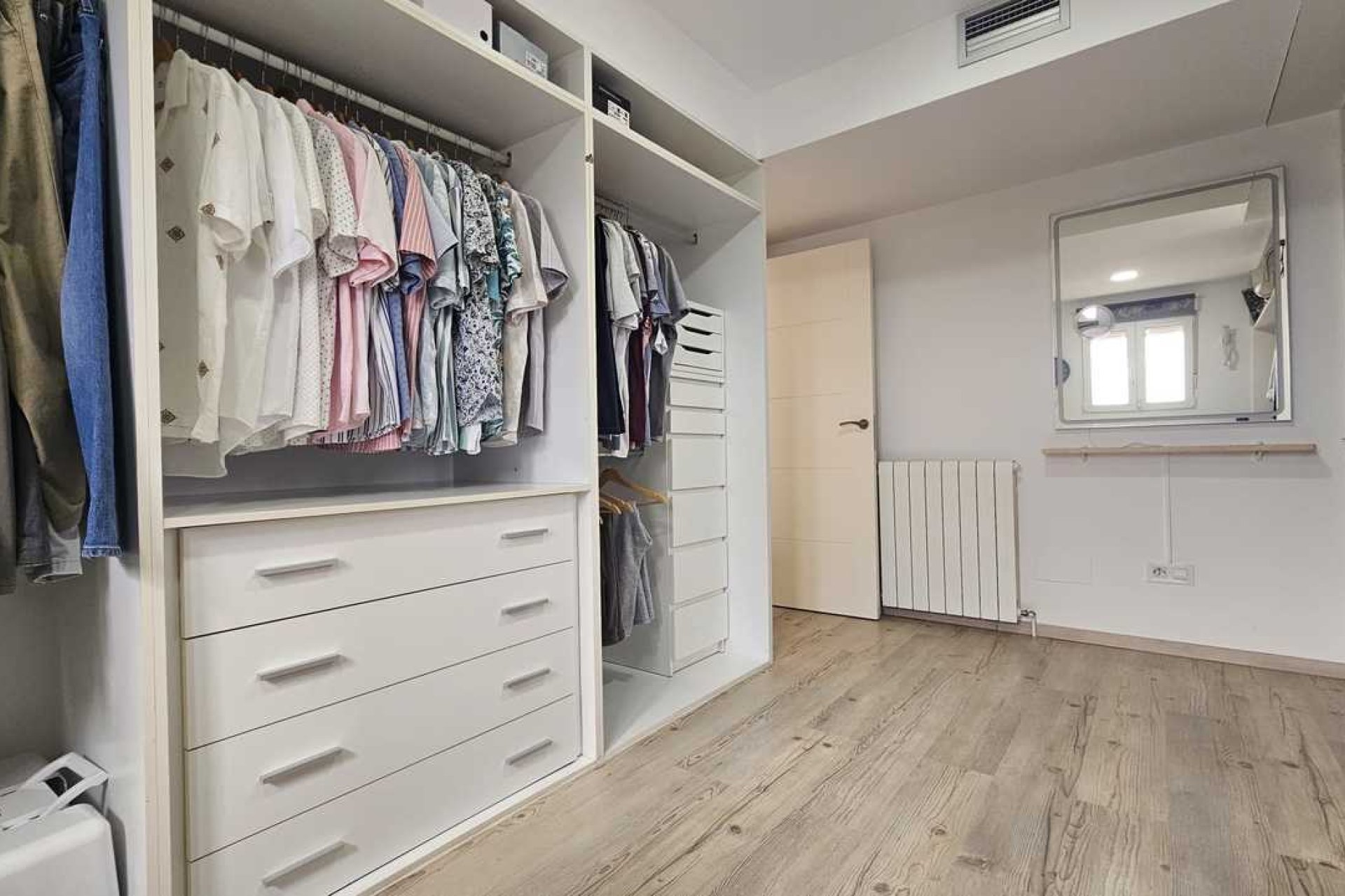 Resale - Villa -
Torremendo