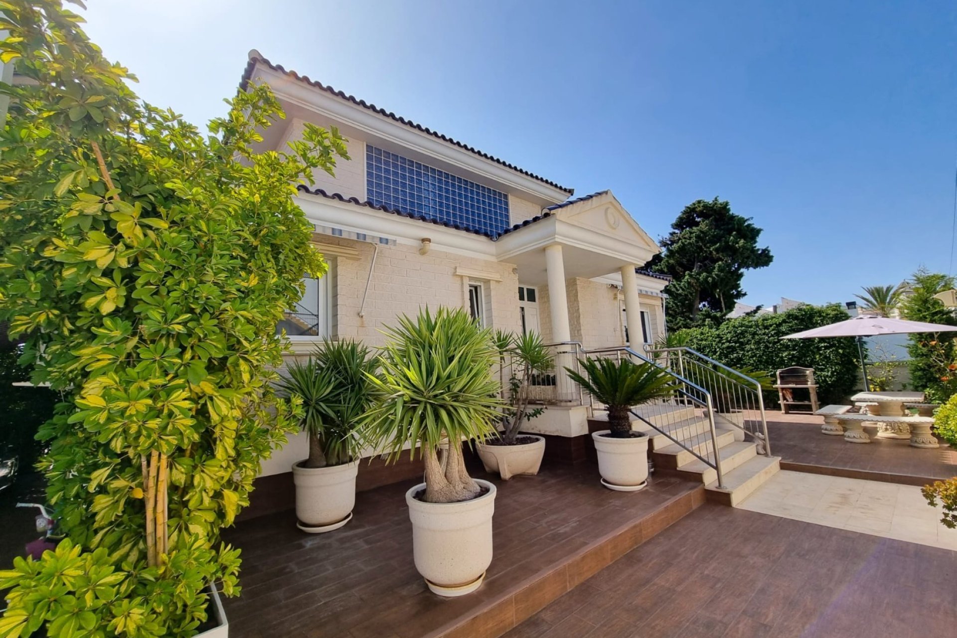 Resale - Villa -
Torrevieja - La Mata