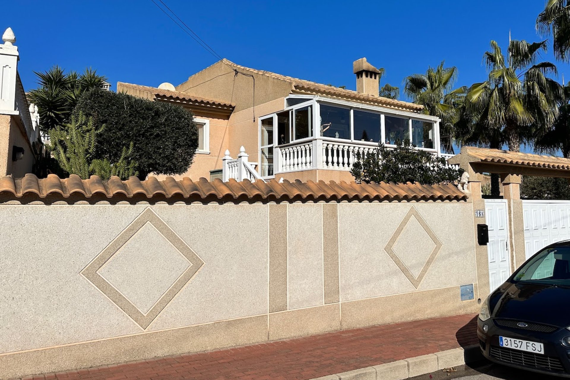 Resale - Villa -
Torrevieja - Los Balcones