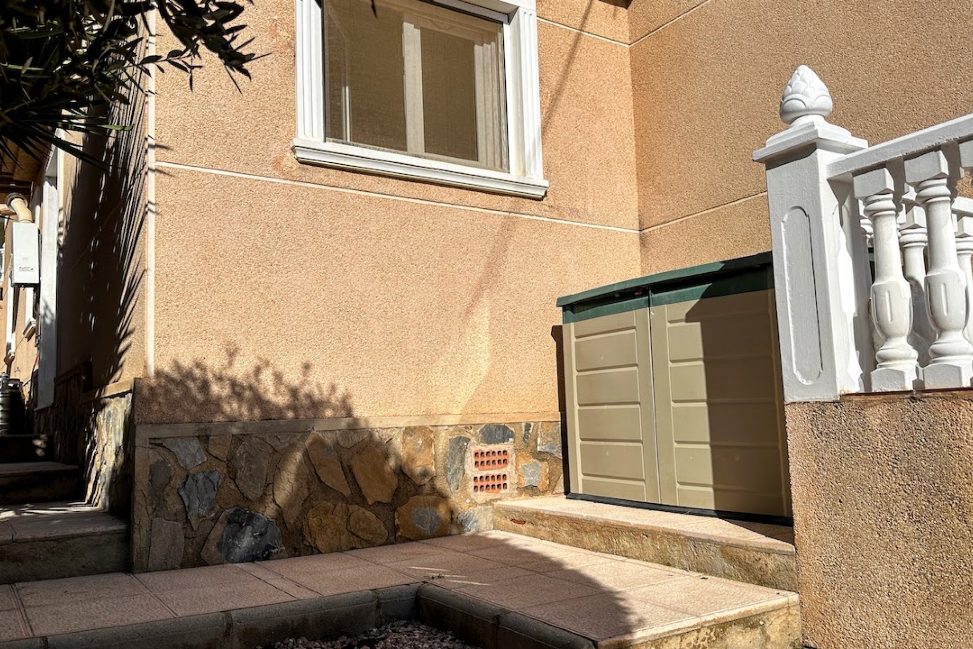 Resale - Villa -
Torrevieja - Los Balcones