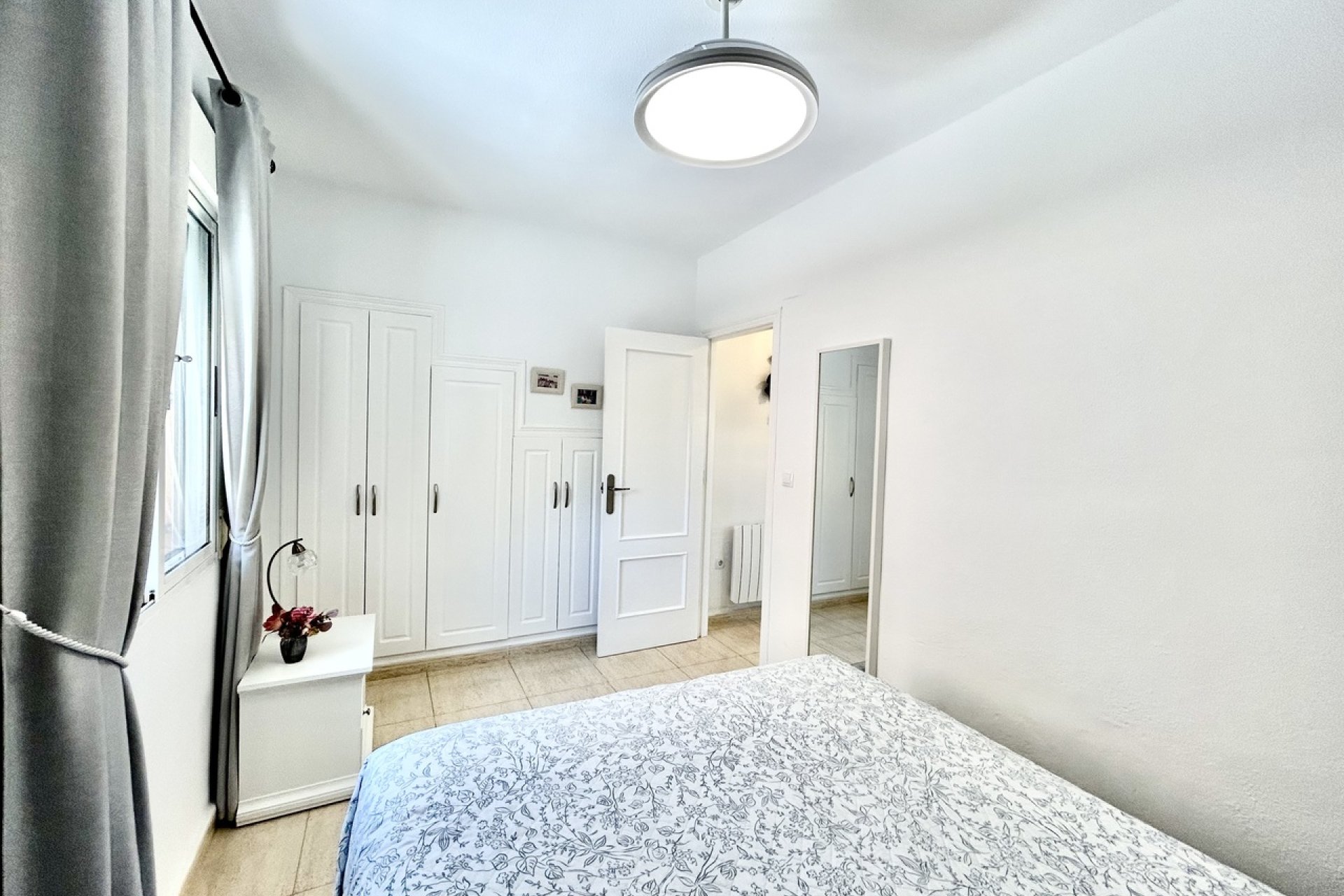 Resale - Villa -
Torrevieja - Los Balcones