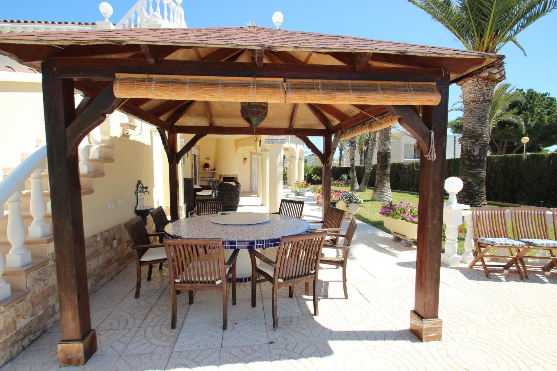 Resale - Villa -
Torrevieja - Punta Prima