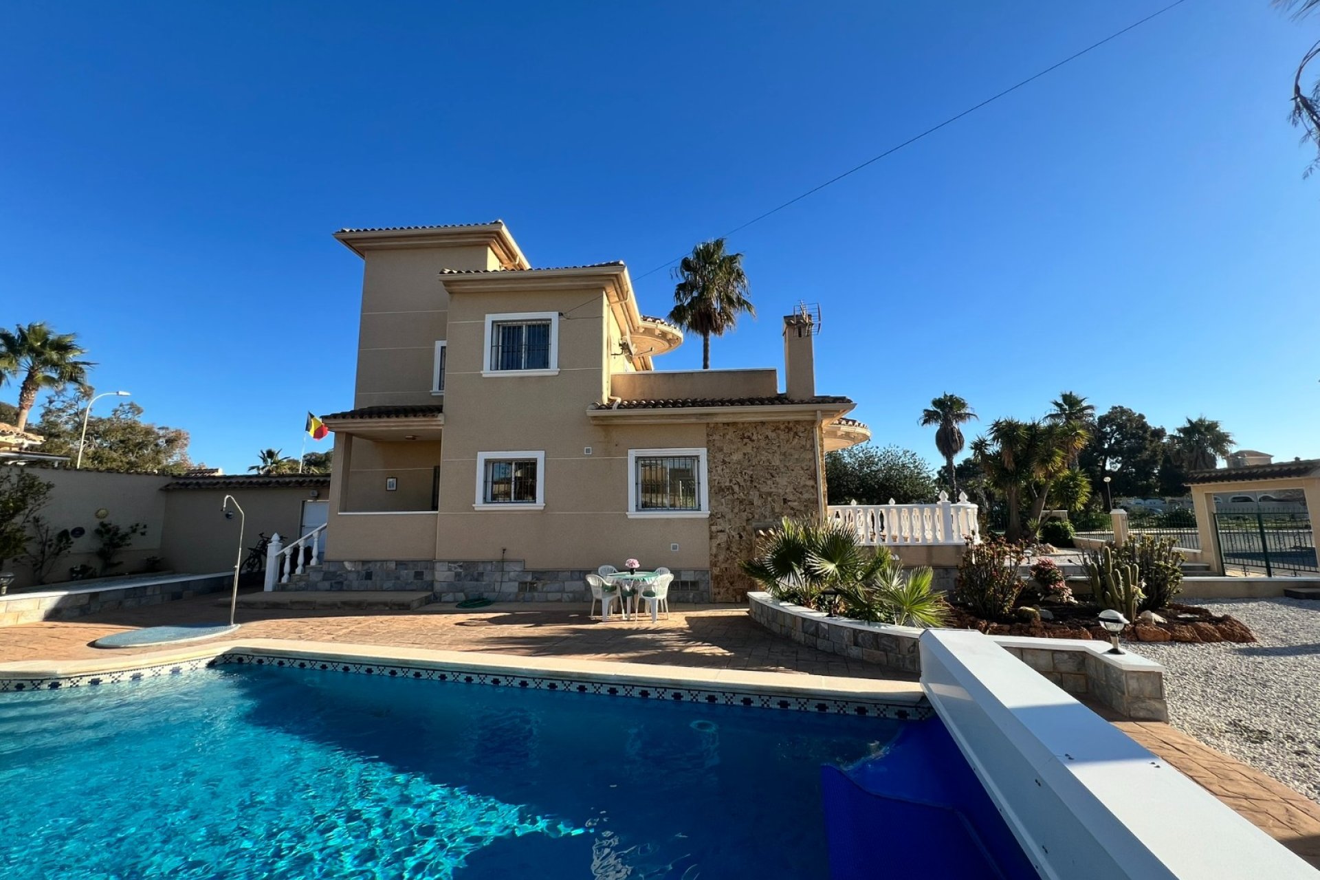 Resale - Villa -
Torrevieja - San Luis