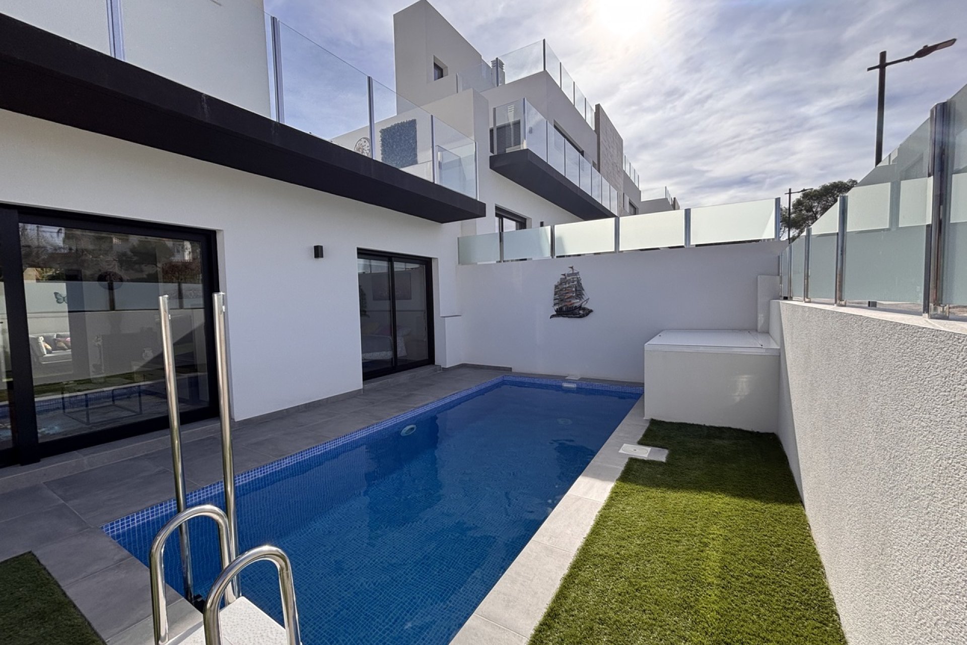 Resale - Villa -
Villamartín - Villamartin