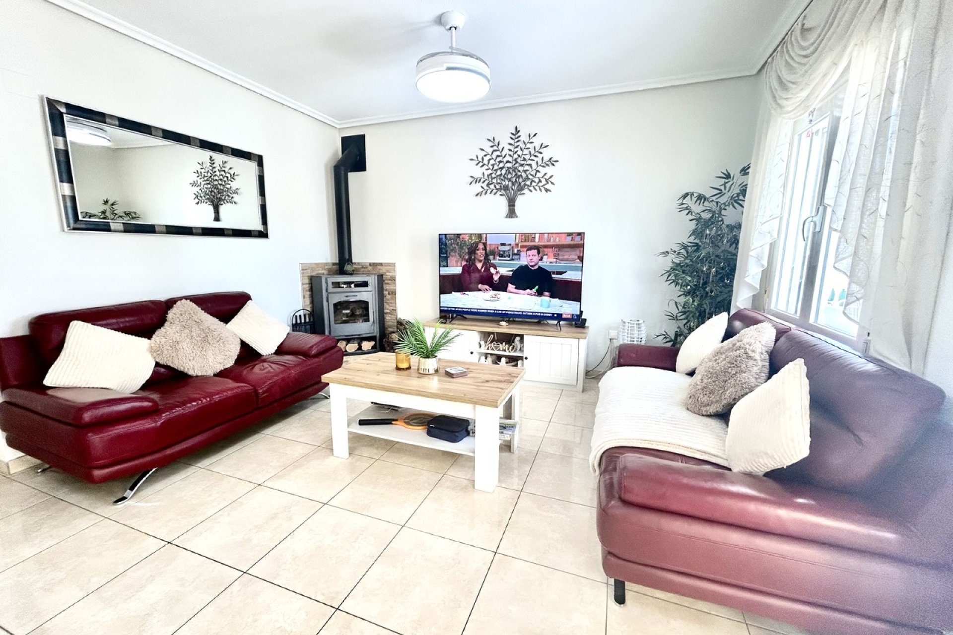 Resale - Villa -
Villamartín - Villamartin