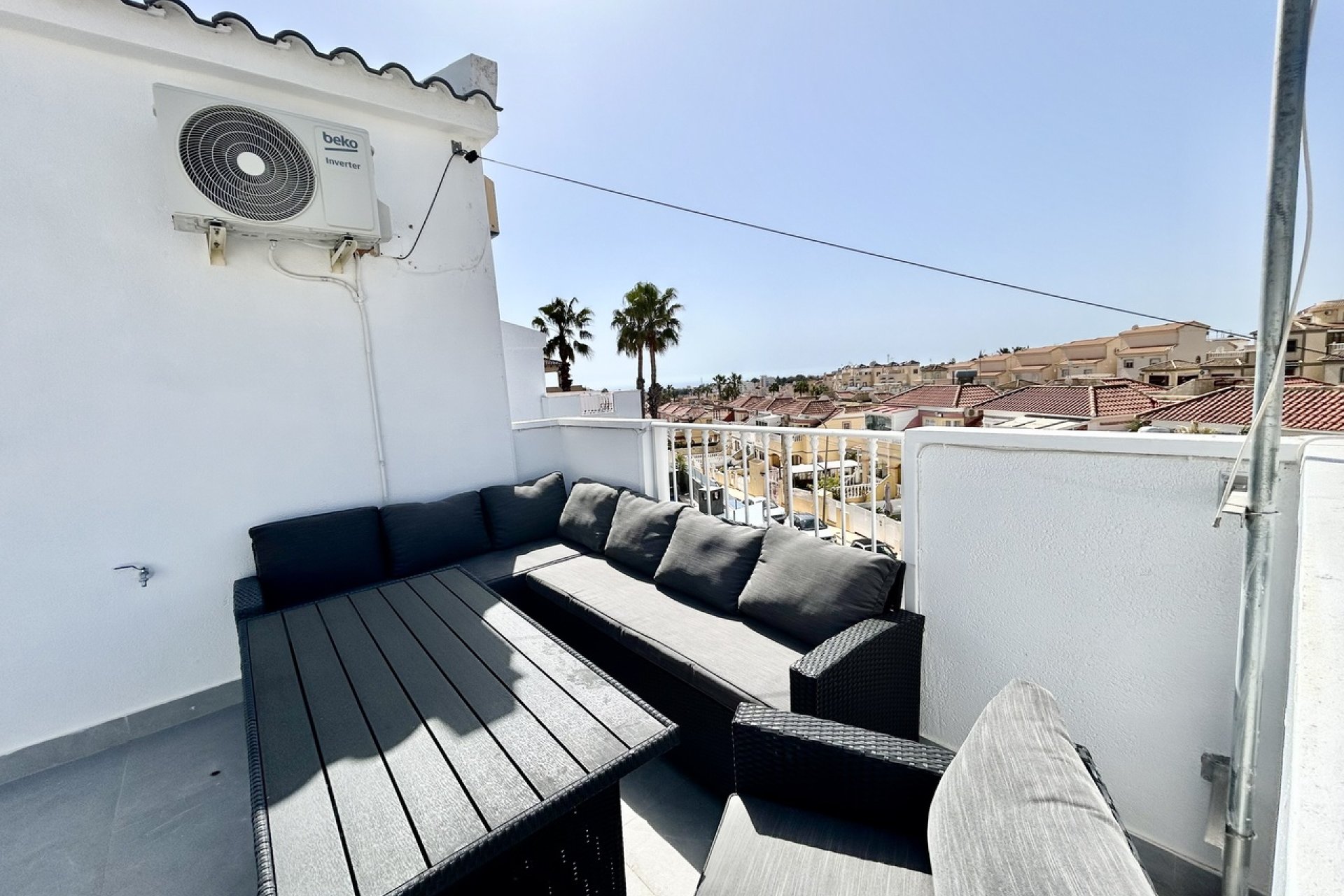Resale - Villa -
Villamartín - Villamartin