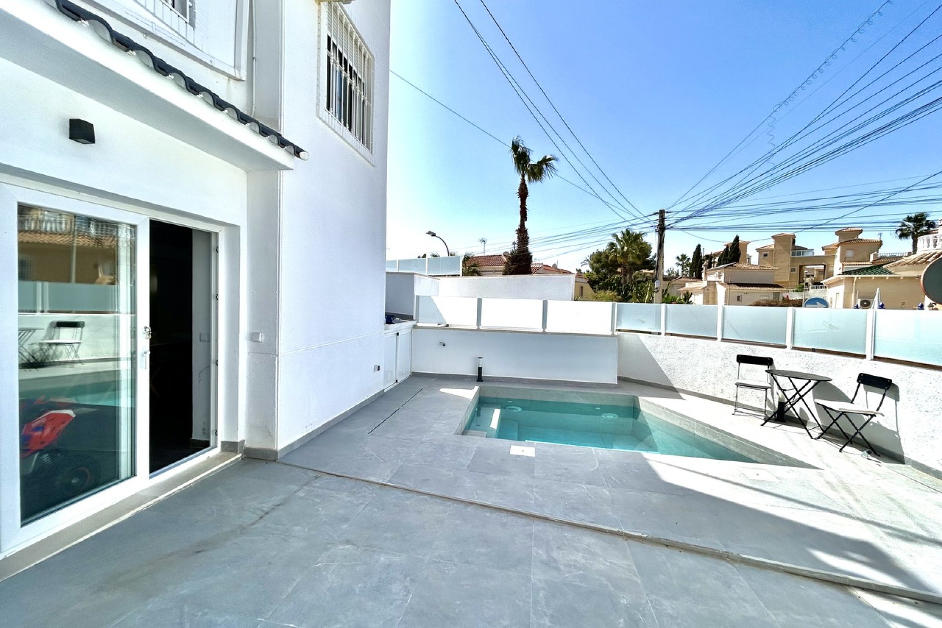 Resale - Villa -
Villamartín - Villamartin