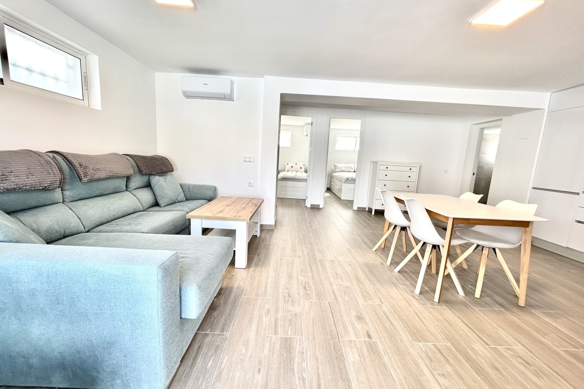 Resale - Villa -
Villamartín - Villamartin