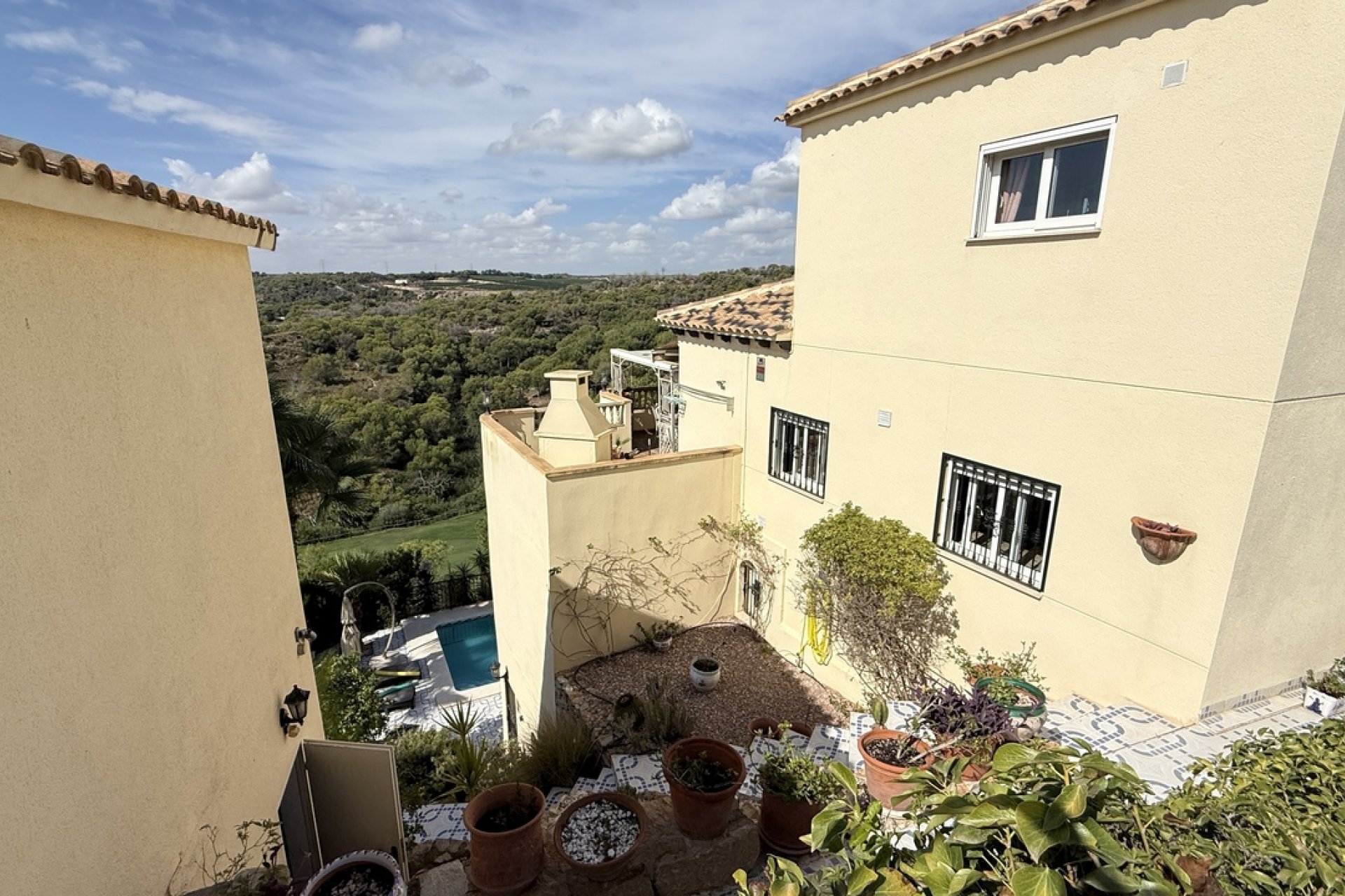 Resale - Villa -
Villamartín - Villamartin