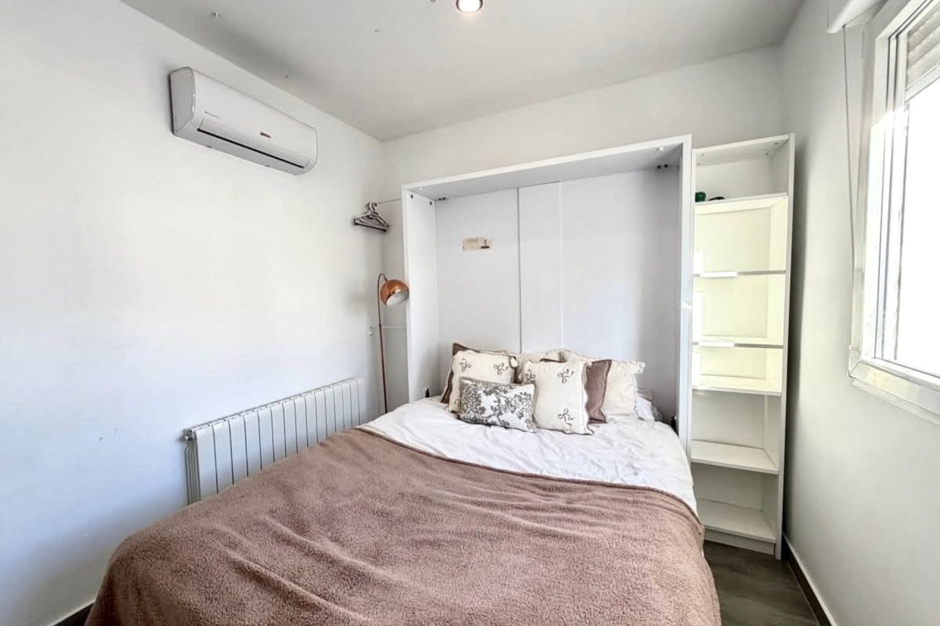 Resale - Villa -
Villamartín - Villamartin