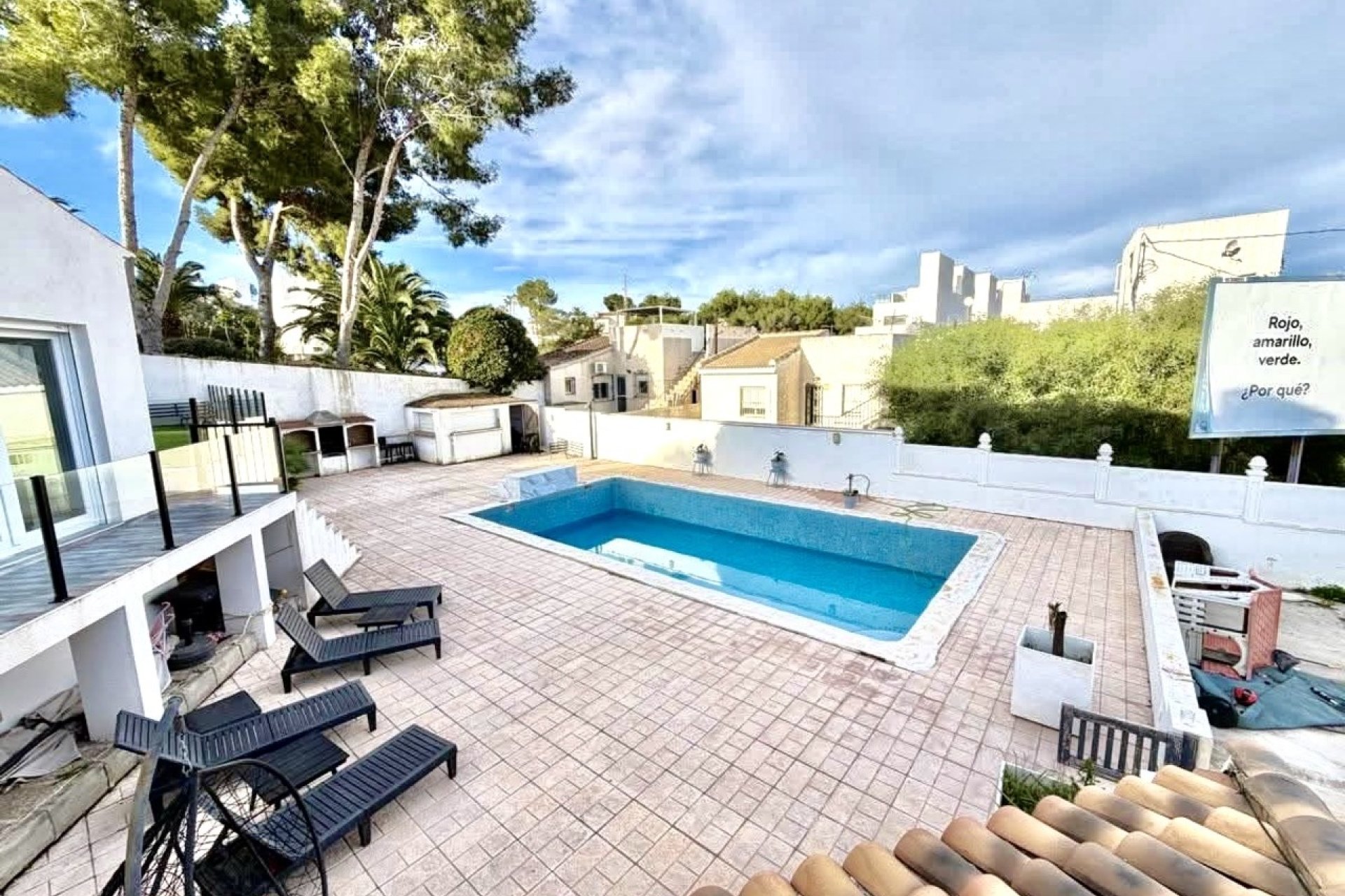 Resale - Villa -
Villamartín - Villamartin