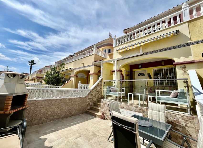 Reventa - Adosado -
Cabo Roig