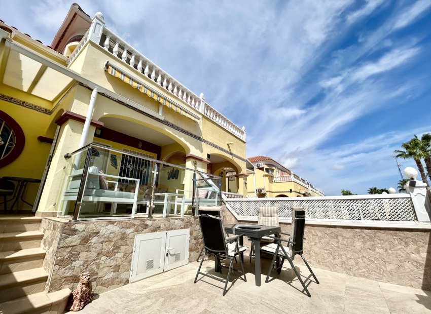 Reventa - Adosado -
Cabo Roig