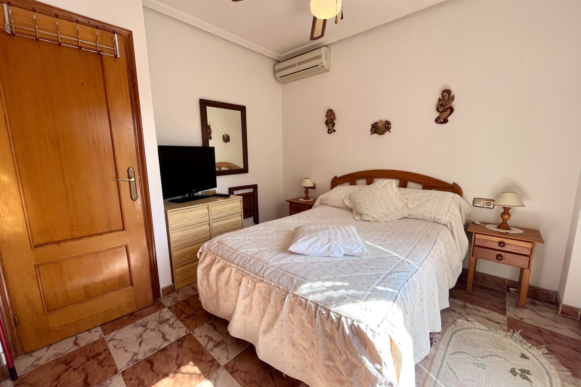 Reventa - Adosado -
Orihuela Costa - La Zenia