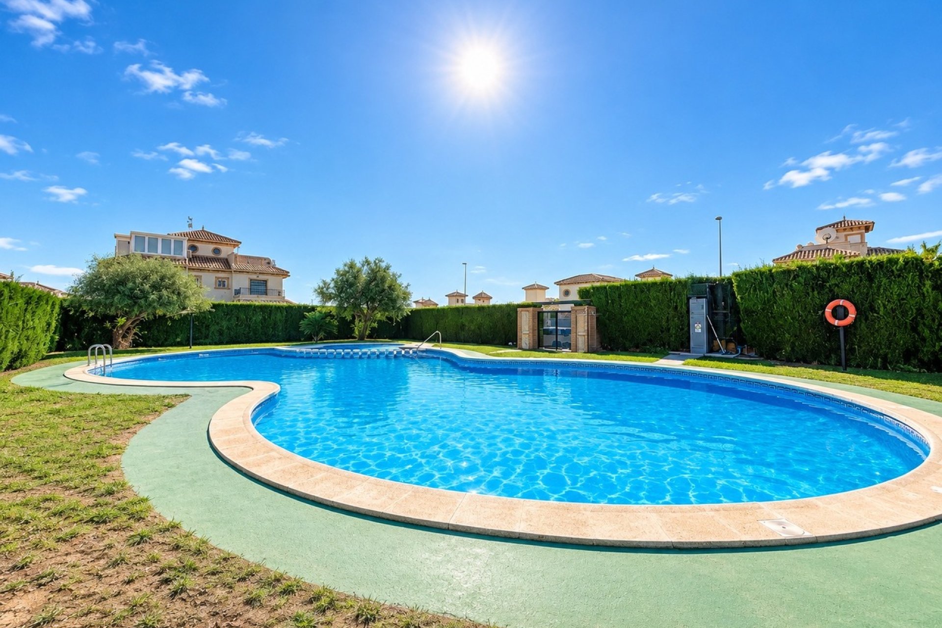 Reventa - Adosado -
Orihuela Costa - La Zenia