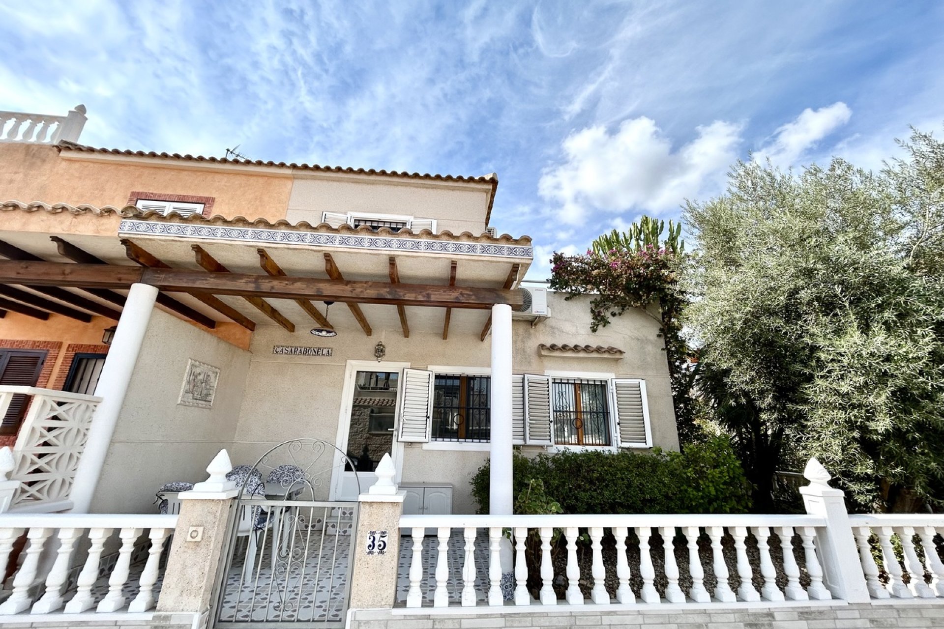 Reventa - Adosado -
Orihuela Costa - Playa Flamenca