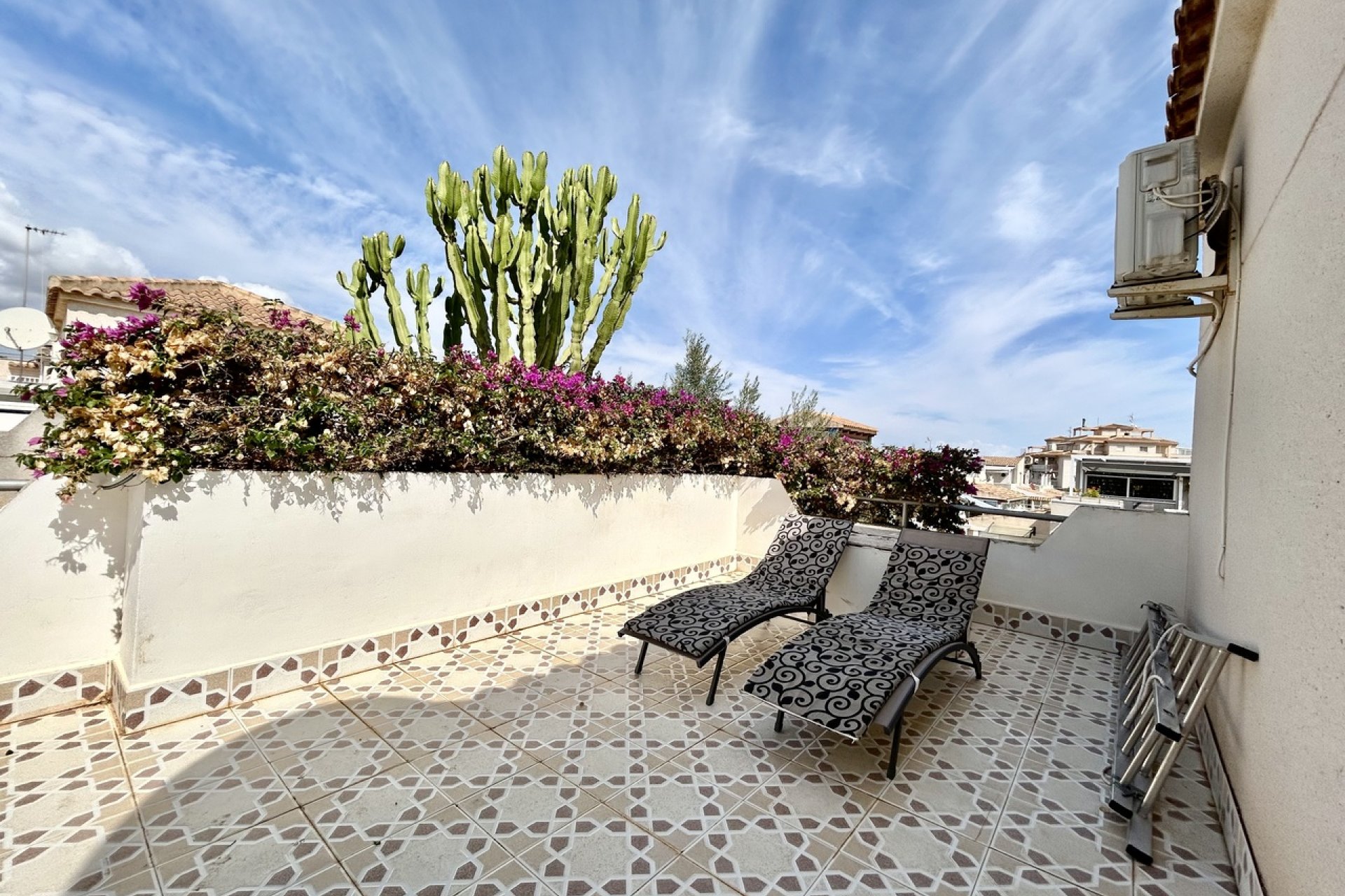 Reventa - Adosado -
Orihuela Costa - Playa Flamenca