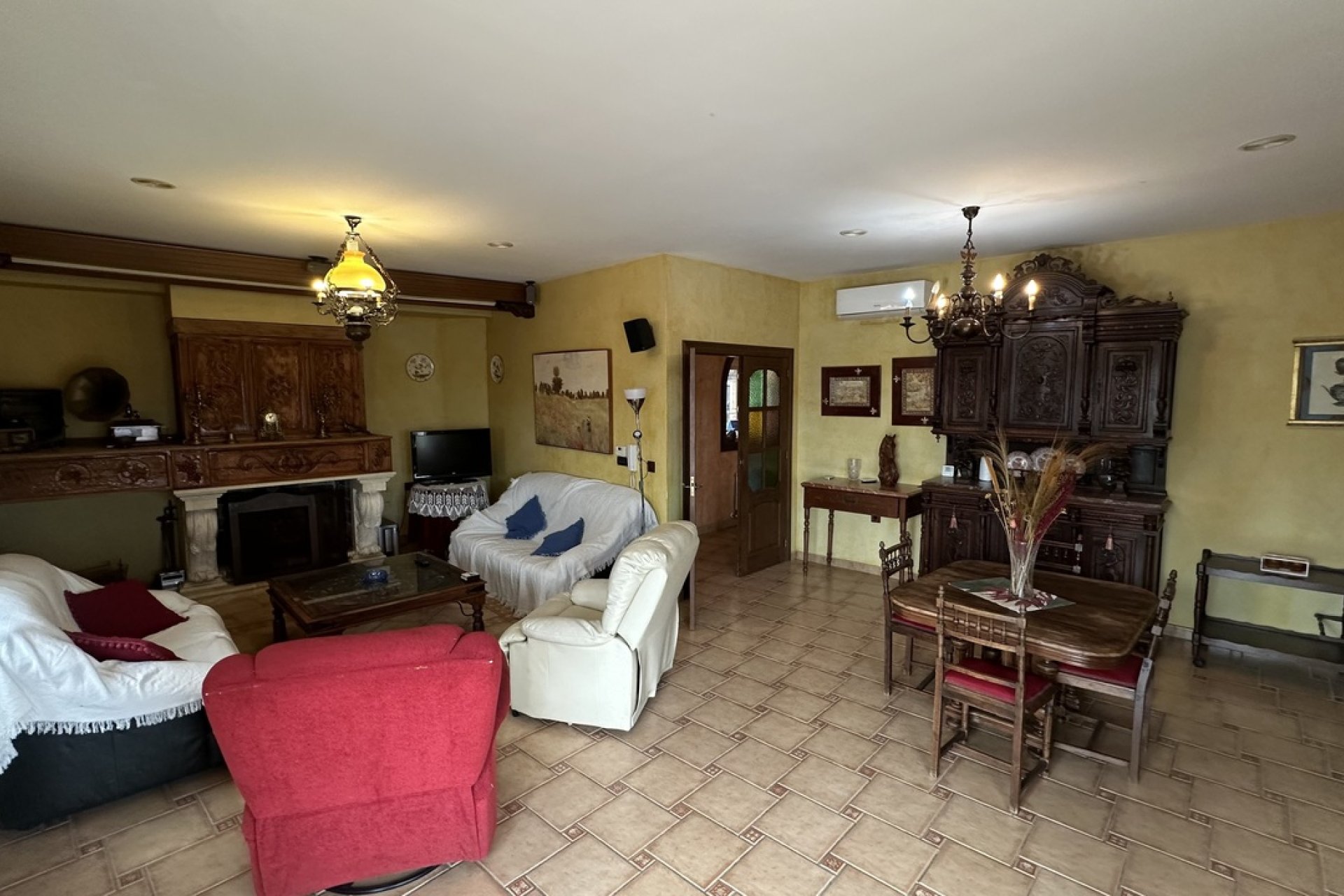Reventa - Adosado -
San Miguel de Salinas