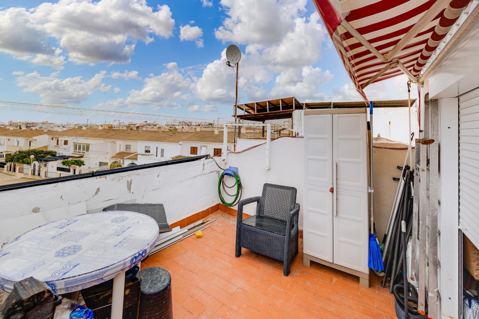 Reventa - Adosado -
Torrevieja