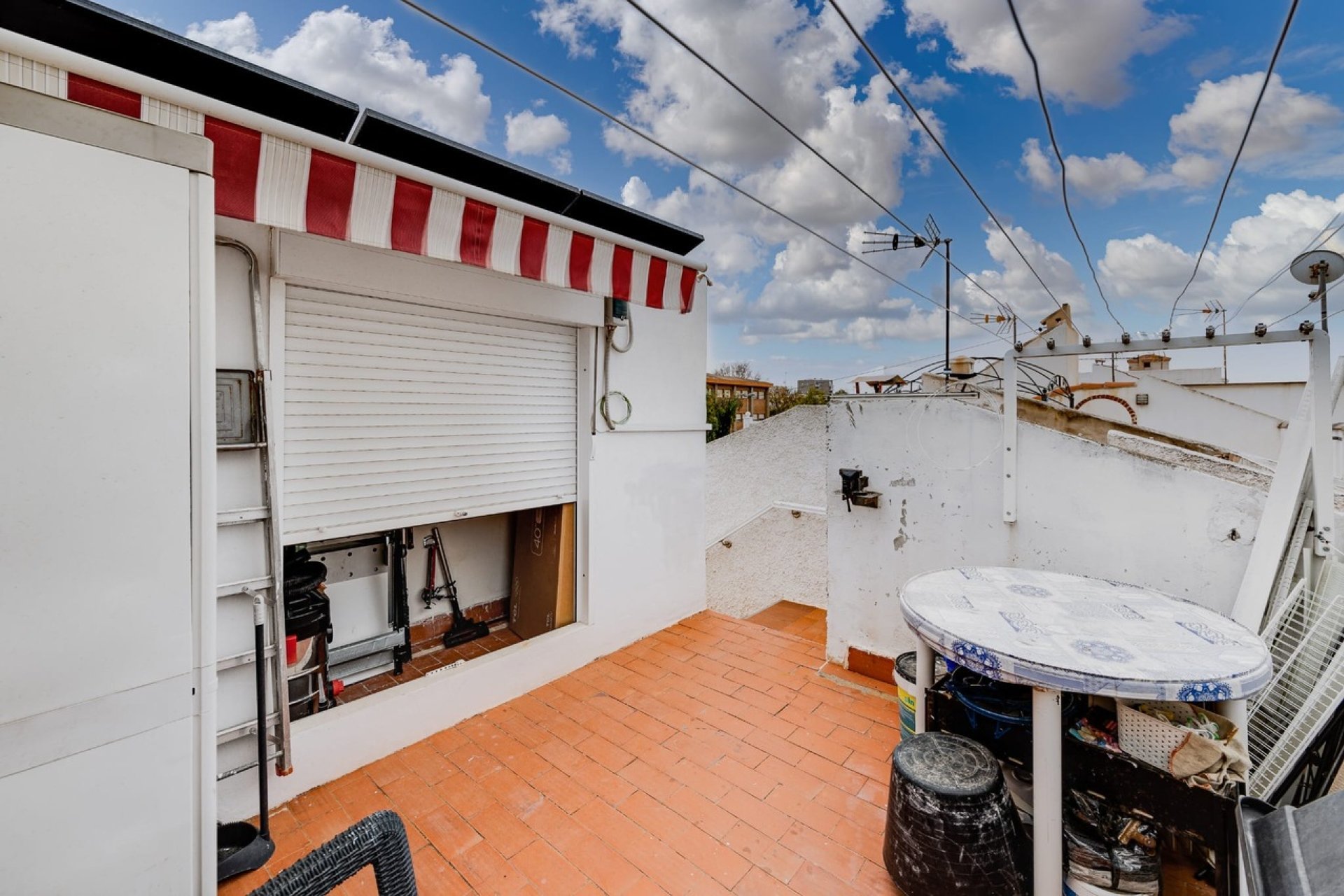 Reventa - Adosado -
Torrevieja