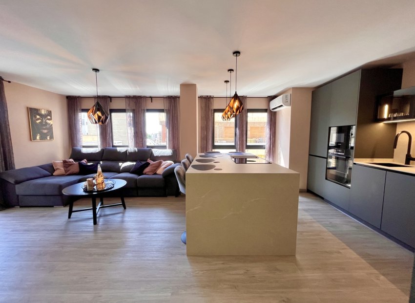 Reventa - Apartamento / piso -
Almoradí